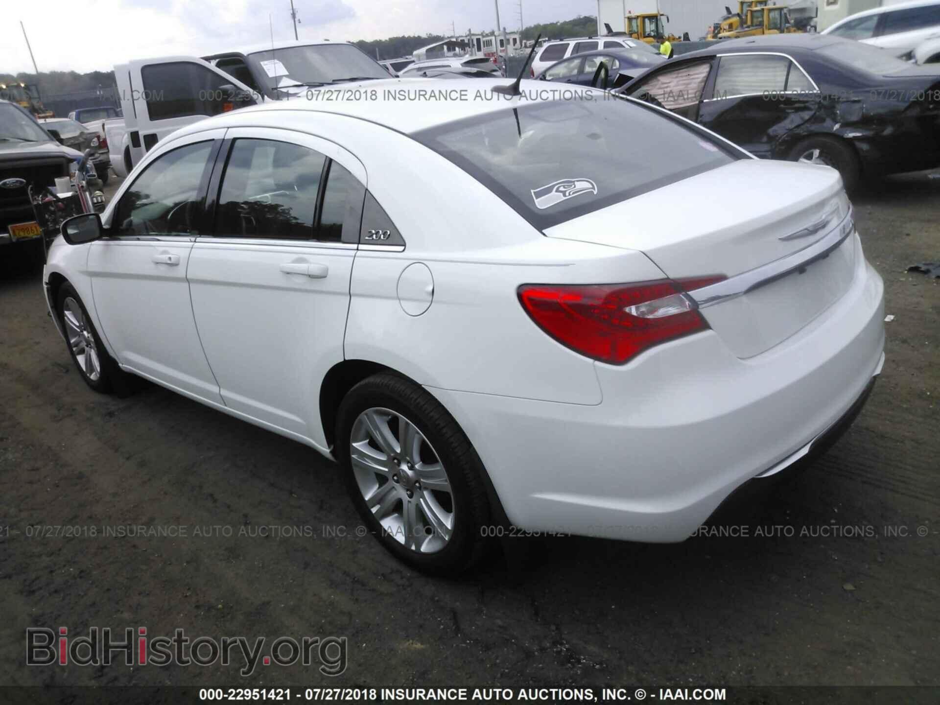 2013 Chrysler 200 - VIN: 1C3CCBBB9DN764151 - Photo 3