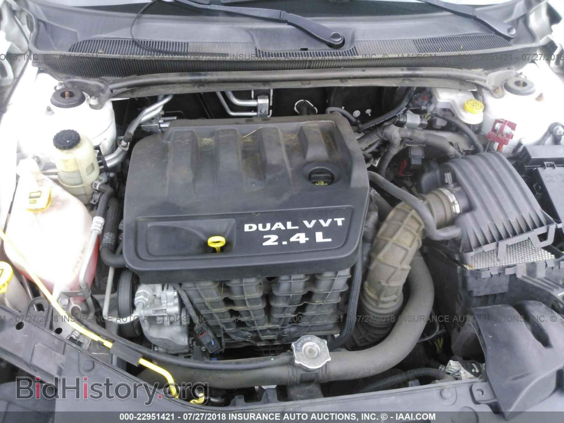 2013 Chrysler 200 - VIN: 1C3CCBBB9DN764151 - Photo 10