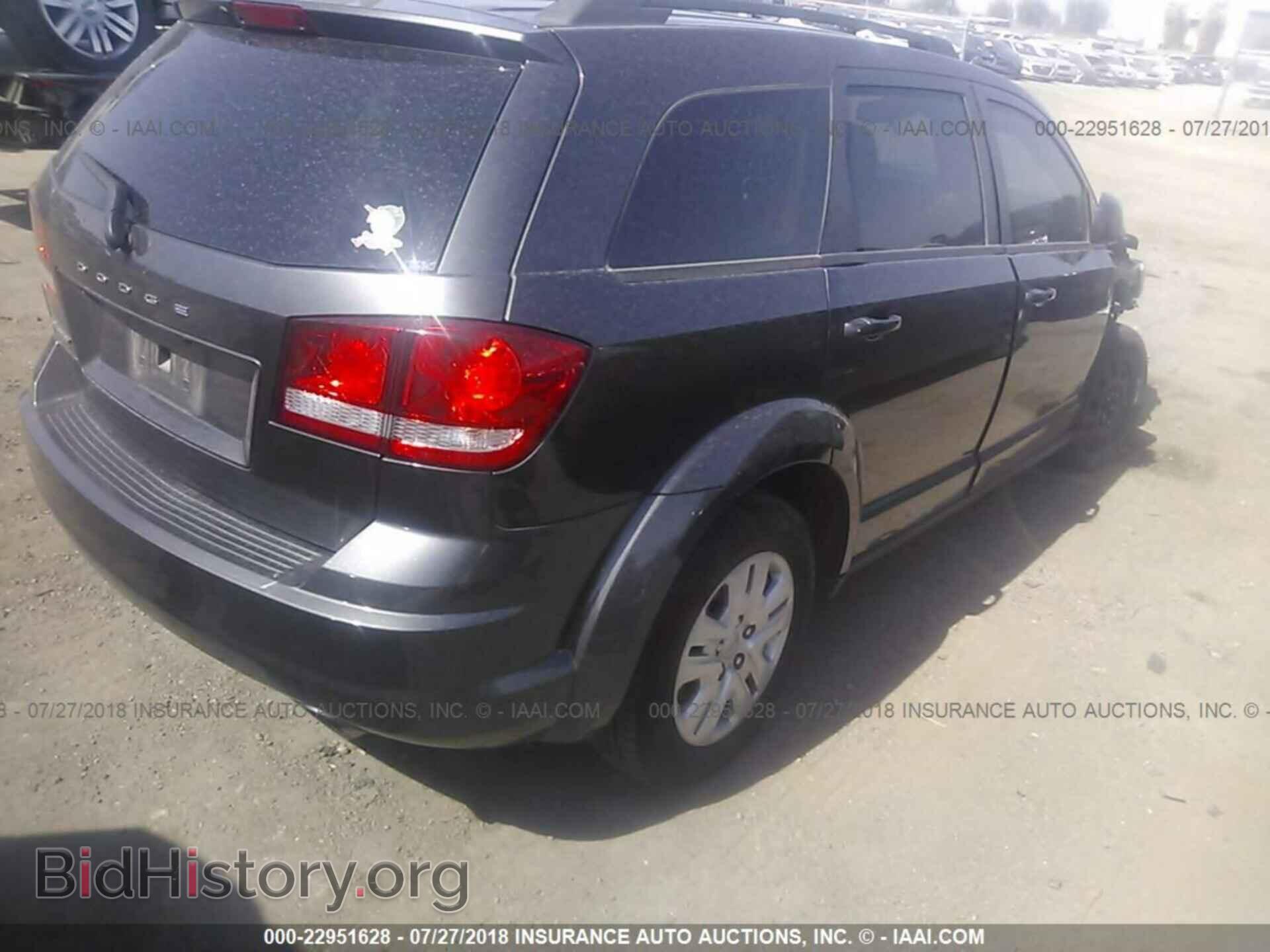 2015 Dodge Journey - VIN: 3C4PDCAB3FT752369 - Photo 4