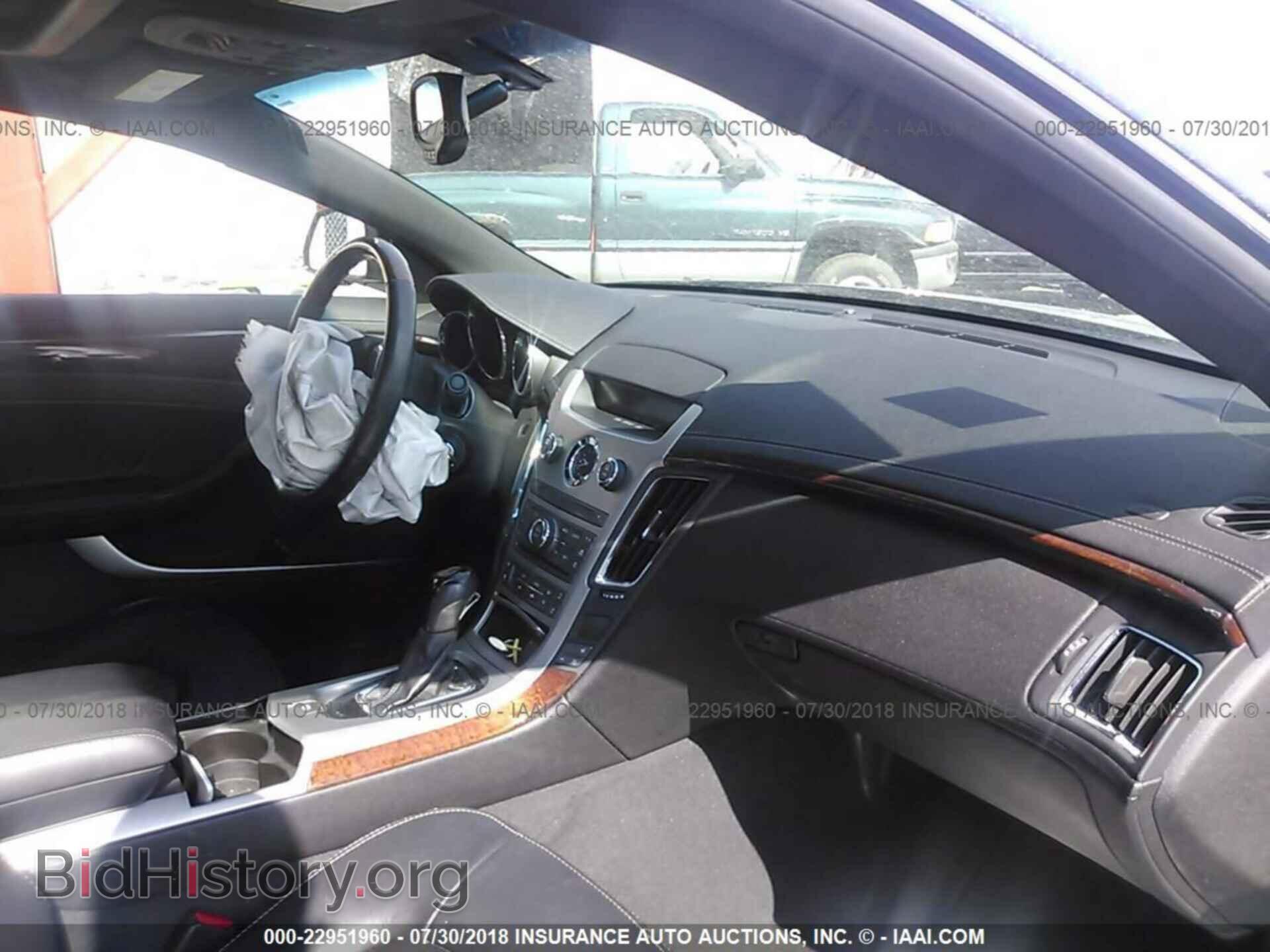 2011 Cadillac Cts - VIN: 1G6DS1ED2B0106520 - Фото 5