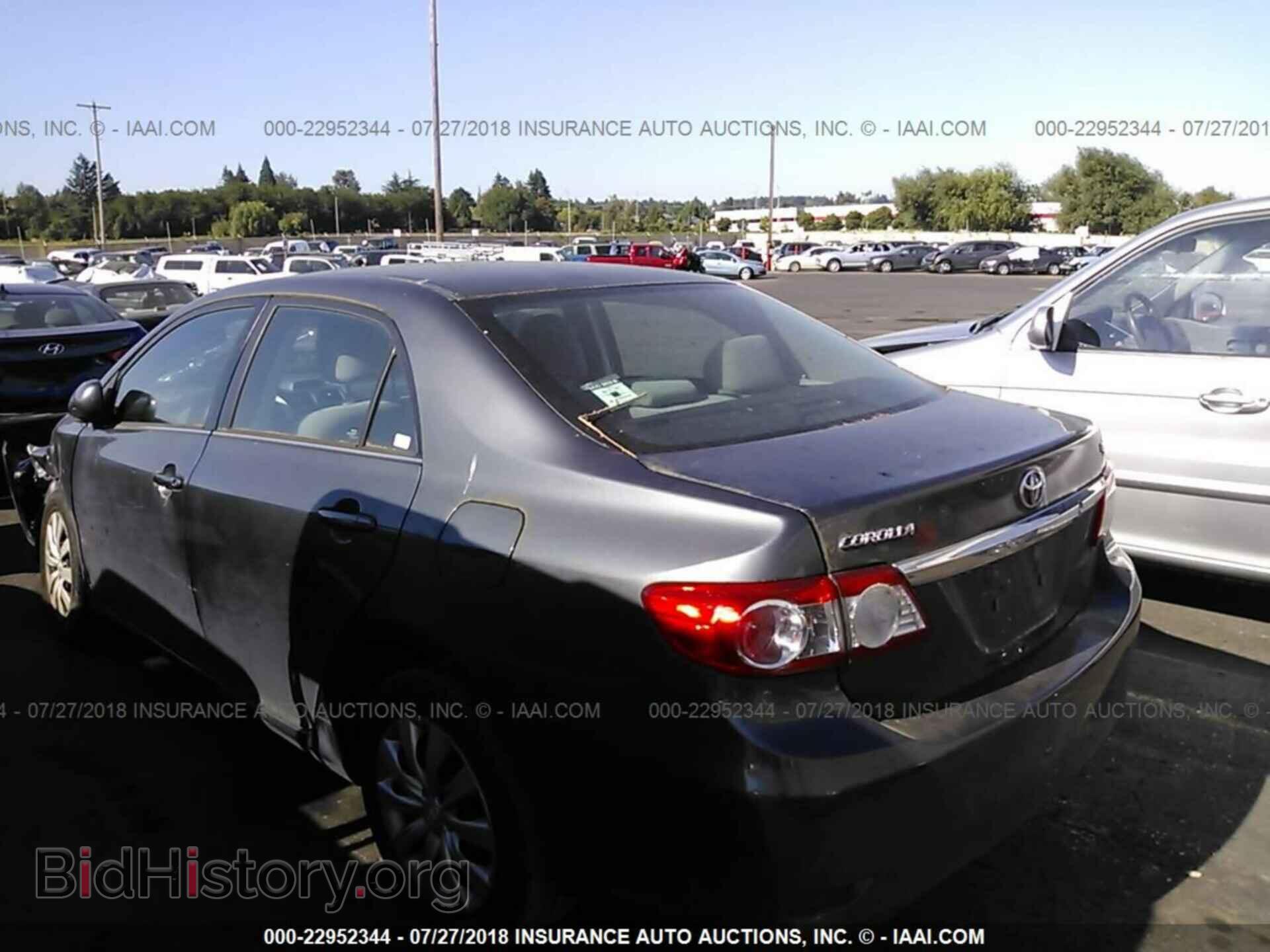 2013 Toyota Corolla - VIN: 2T1BU4EE6DC015672 - Photo 3