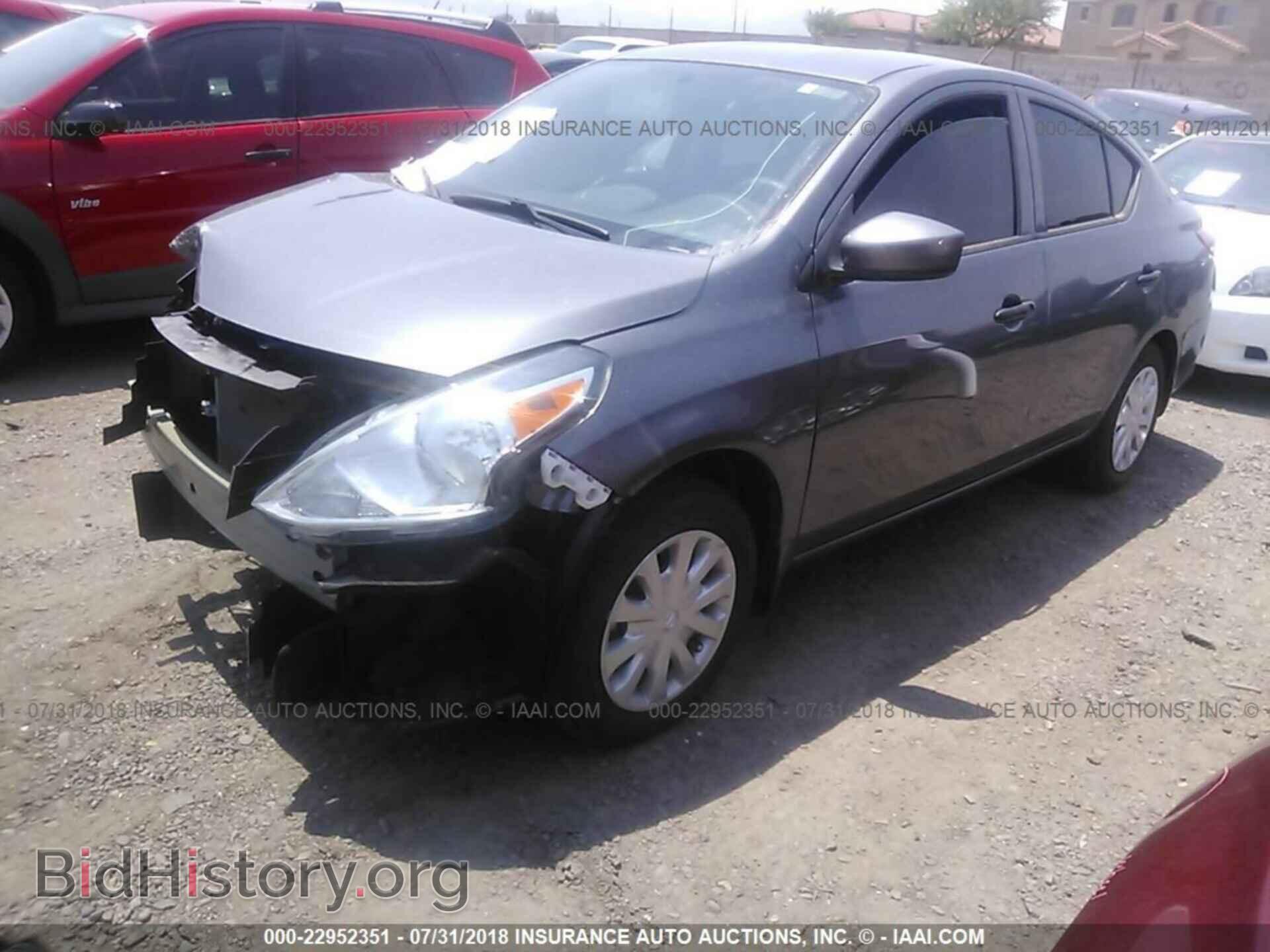 2016 Nissan Versa - VIN: 3N1CN7AP4GL868778 - Фото 2