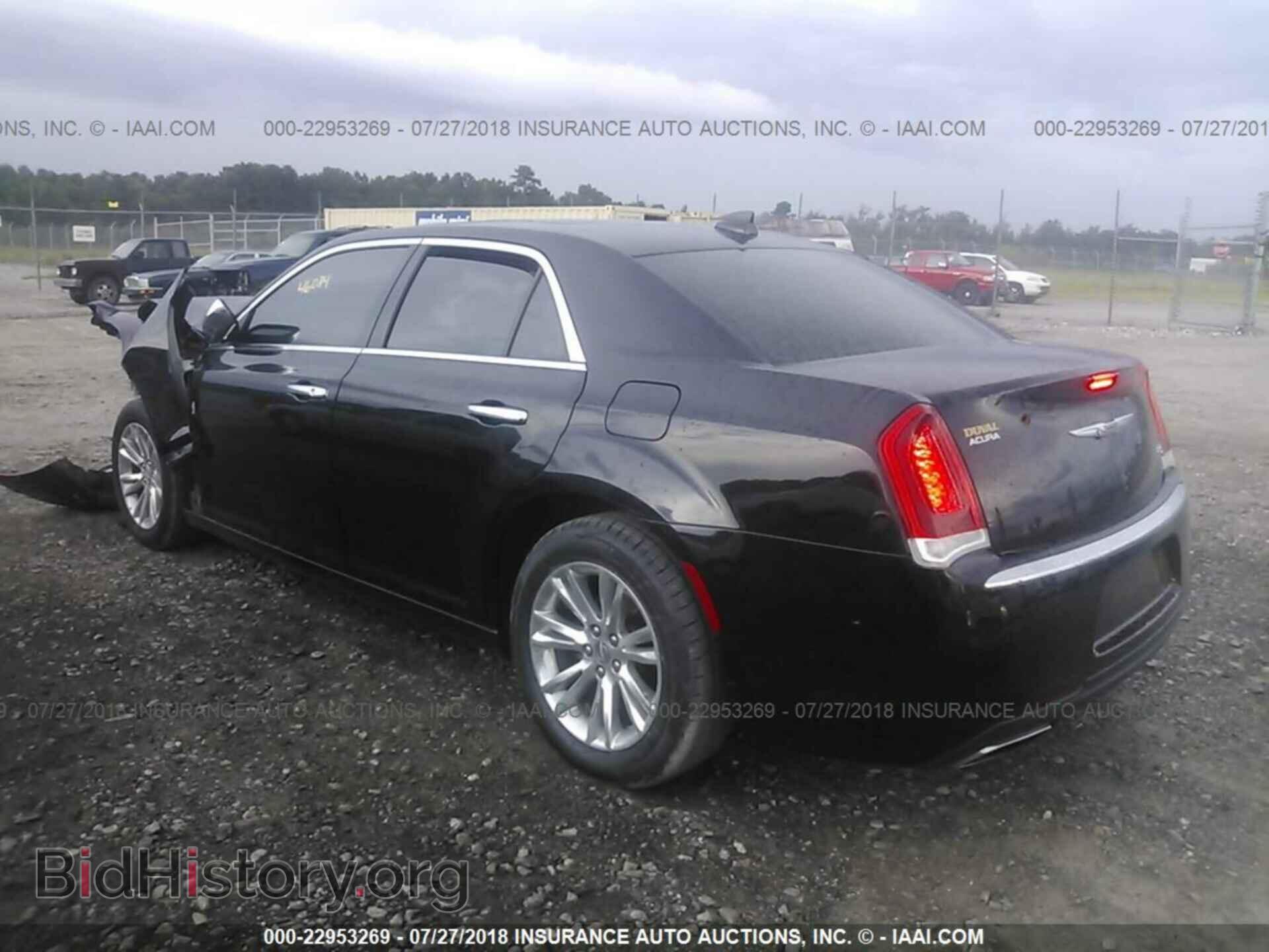2016 Chrysler 300c - VIN: 2C3CCAEG4GH334168 - Фото 3