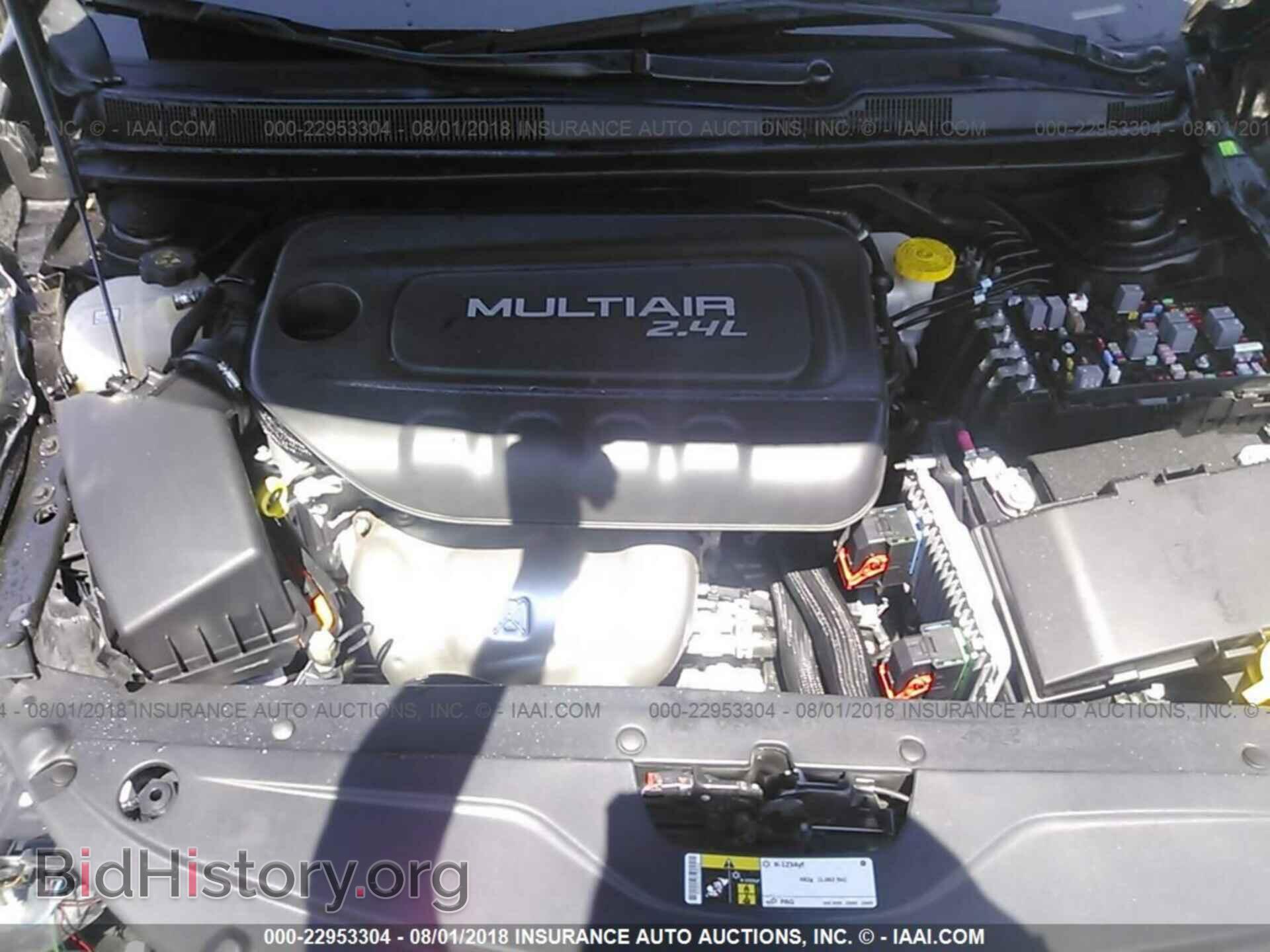 2015 Chrysler 200 - VIN: 1C3CCCBB7FN727074 - Photo 10