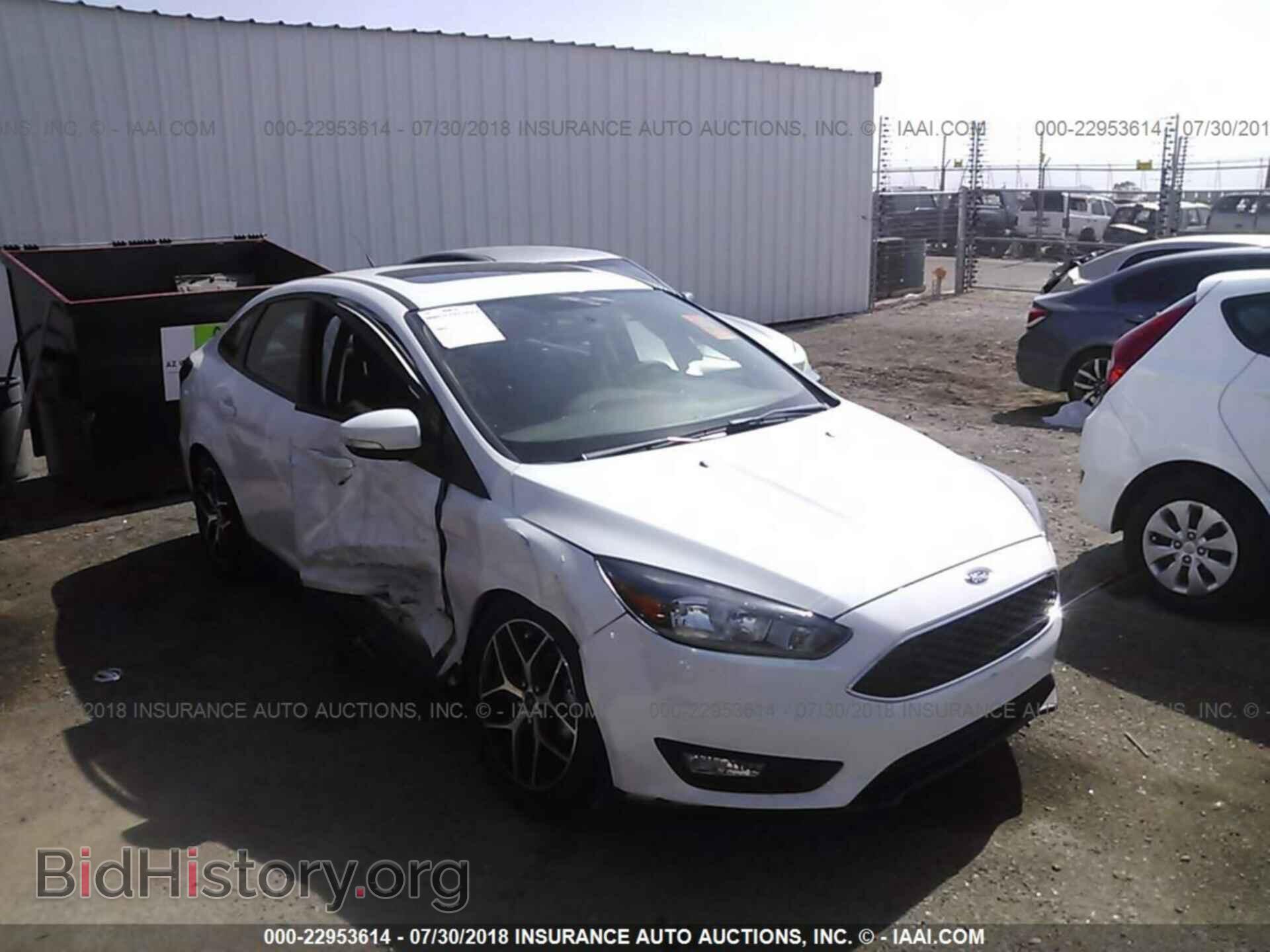 Photo 1FADP3H20HL210358 - Ford Focus 2017