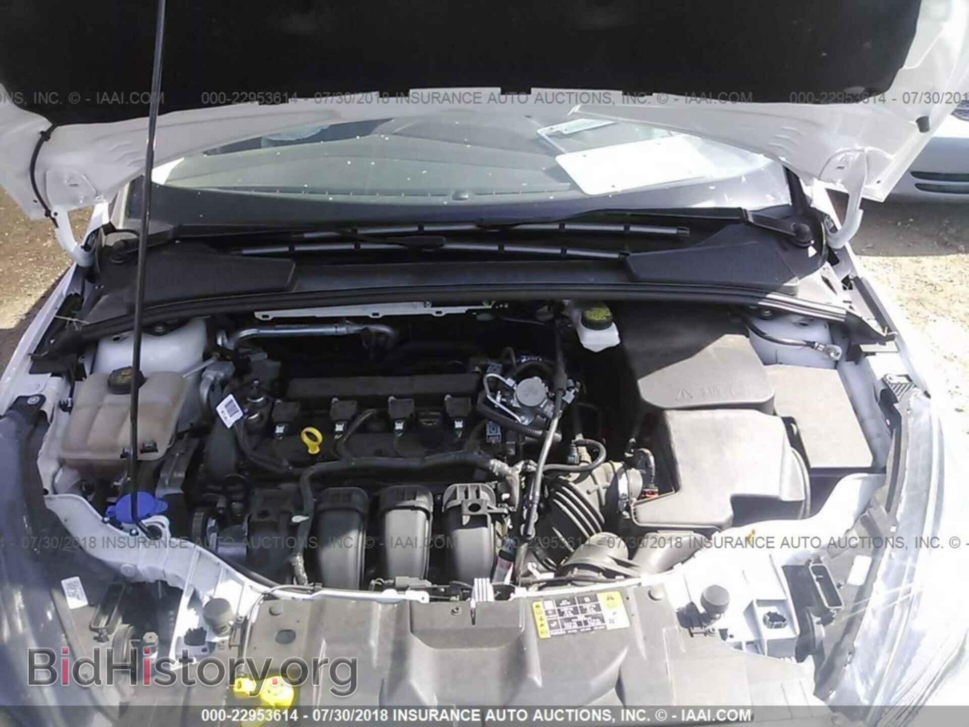 2017 Ford Focus - VIN: 1FADP3H20HL210358 - Photo 10