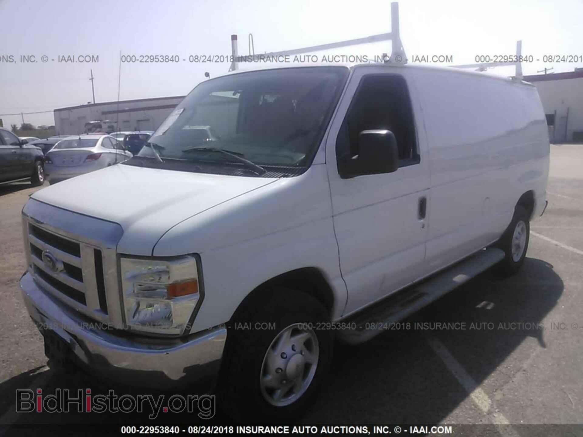 2011 Ford Econoline - VIN: 1FTNE2EW8BDA99971 - Photo 2