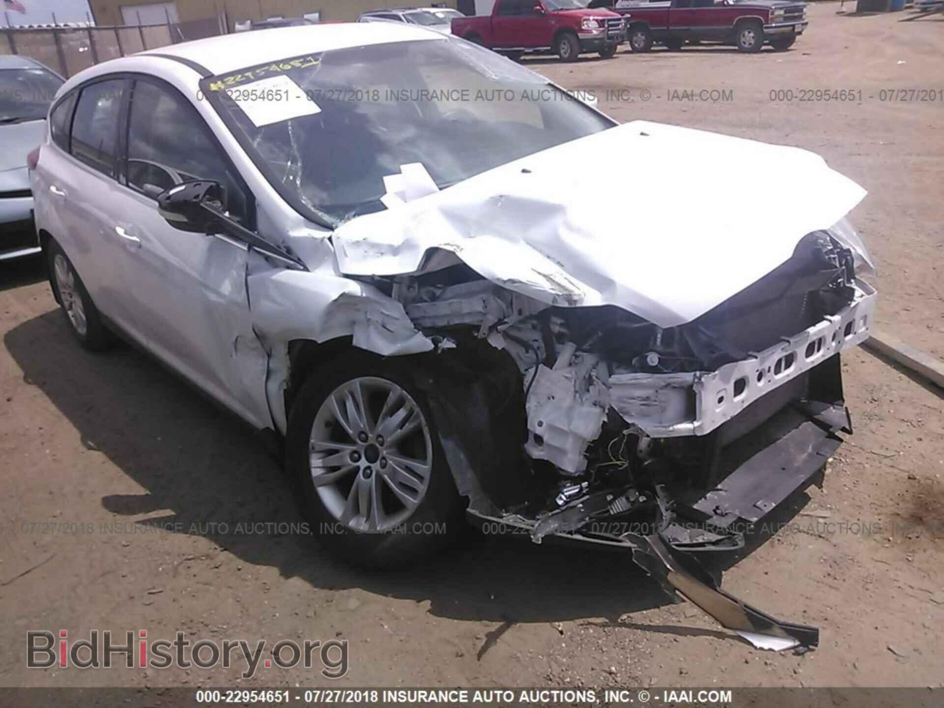 Photo 1FAHP3M29CL185377 - Ford Focus 2012
