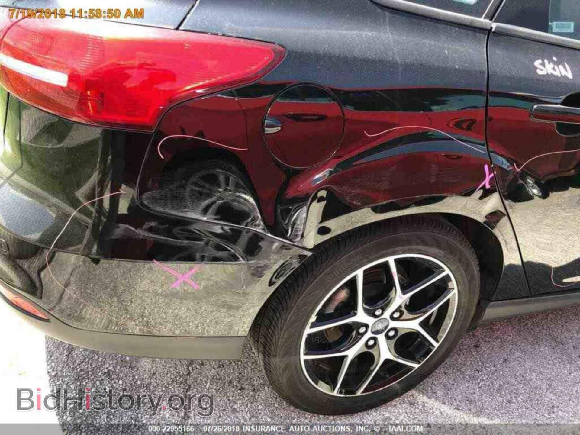 2017 Ford Focus - VIN: 1FADP3H27HL247178 - Photo 15