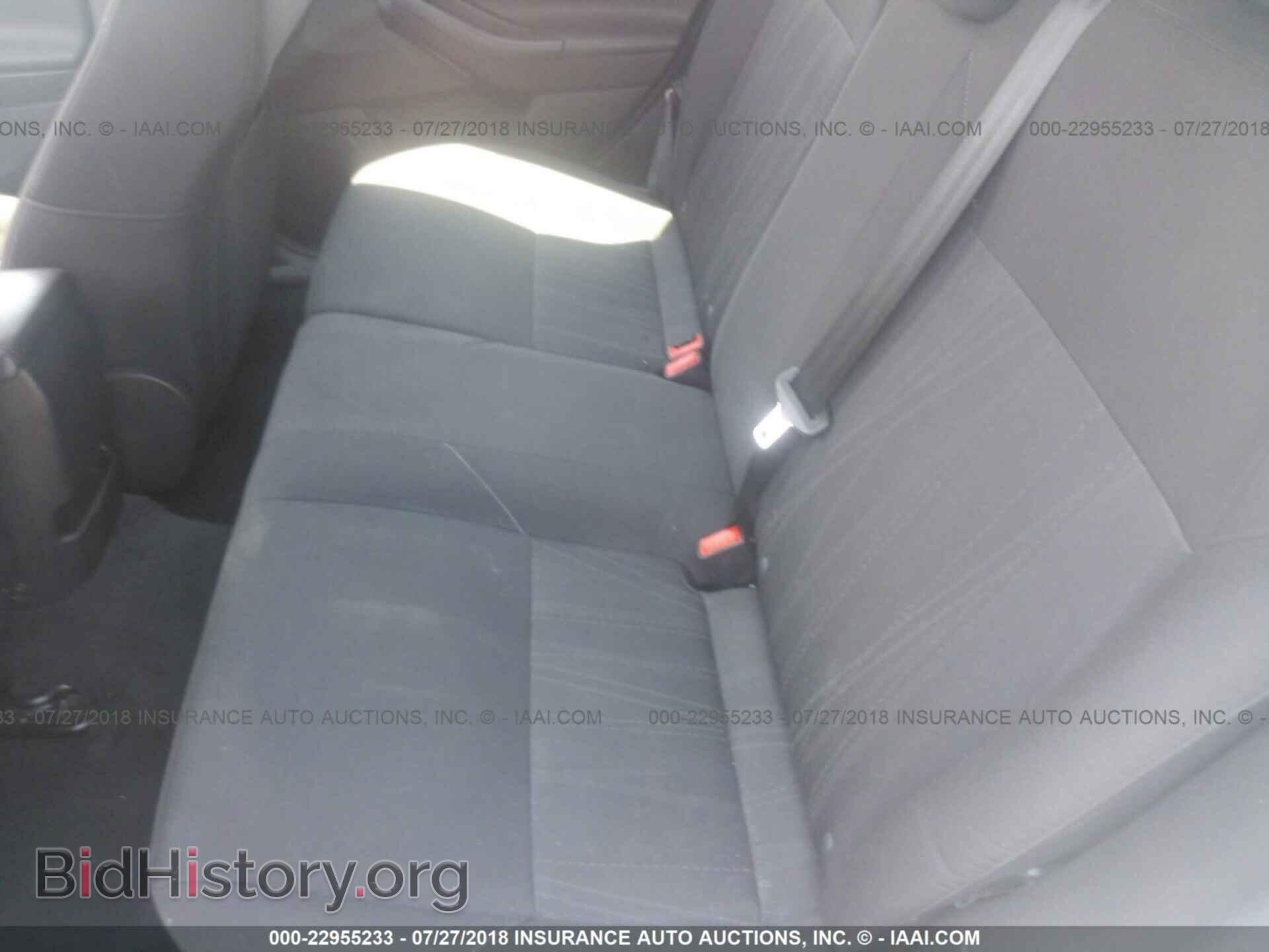 2015 Ford Focus - VIN: 1FADP3K2XFL263798 - Photo 8