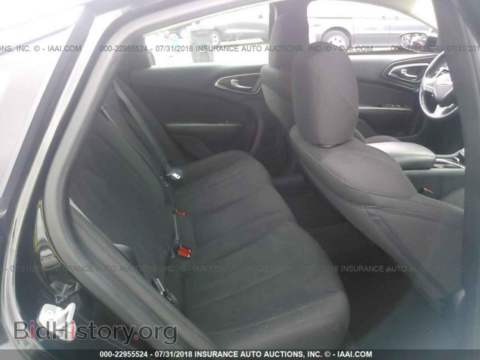 2015 Chrysler 200 - VIN: 1C3CCCAB8FN733015 - Фото 8