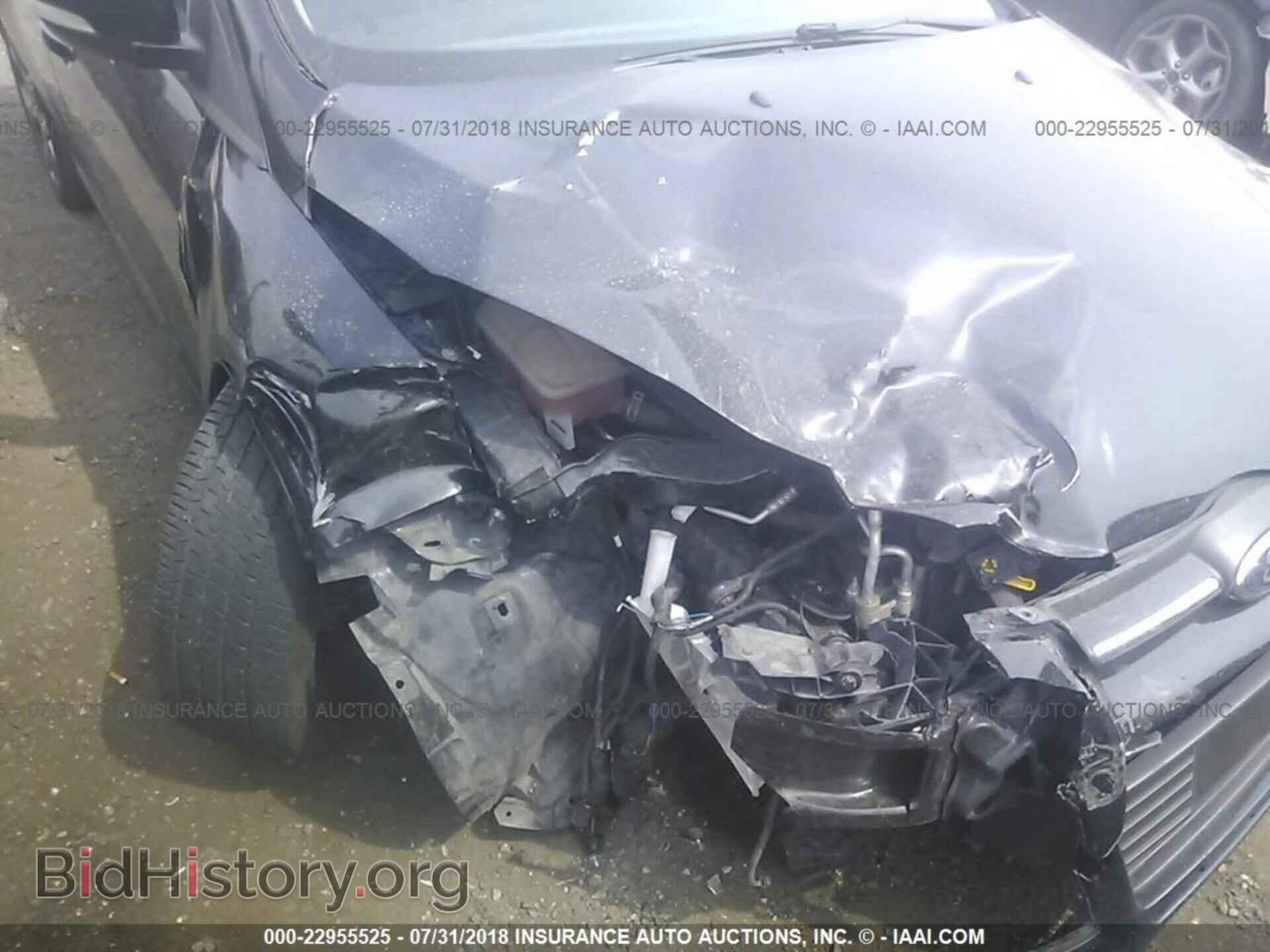 2014 Ford Focus - VIN: 1FADP3F28EL241906 - Photo 6