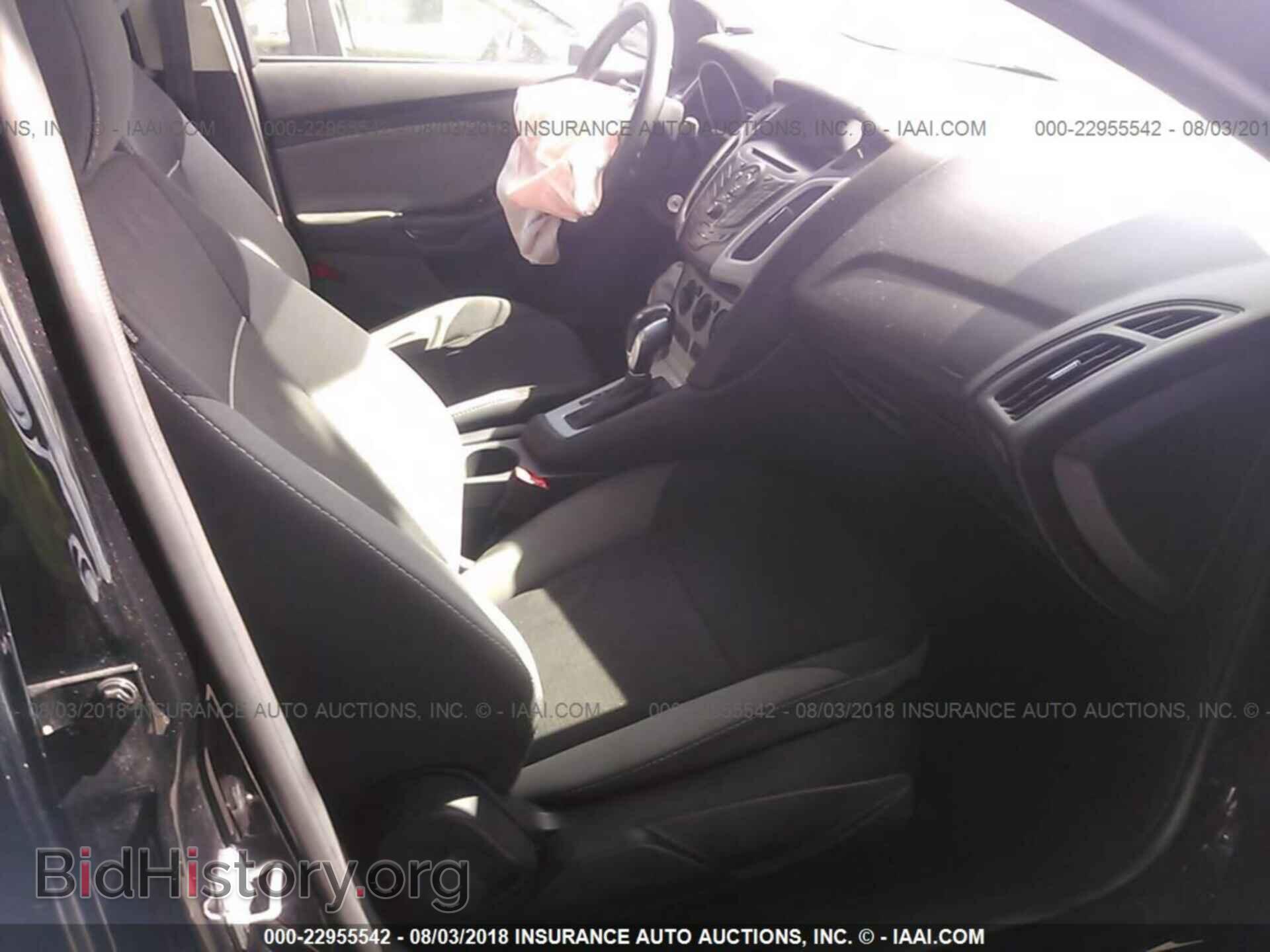 2014 Ford Focus - VIN: 1FADP3F24EL251932 - Фото 5