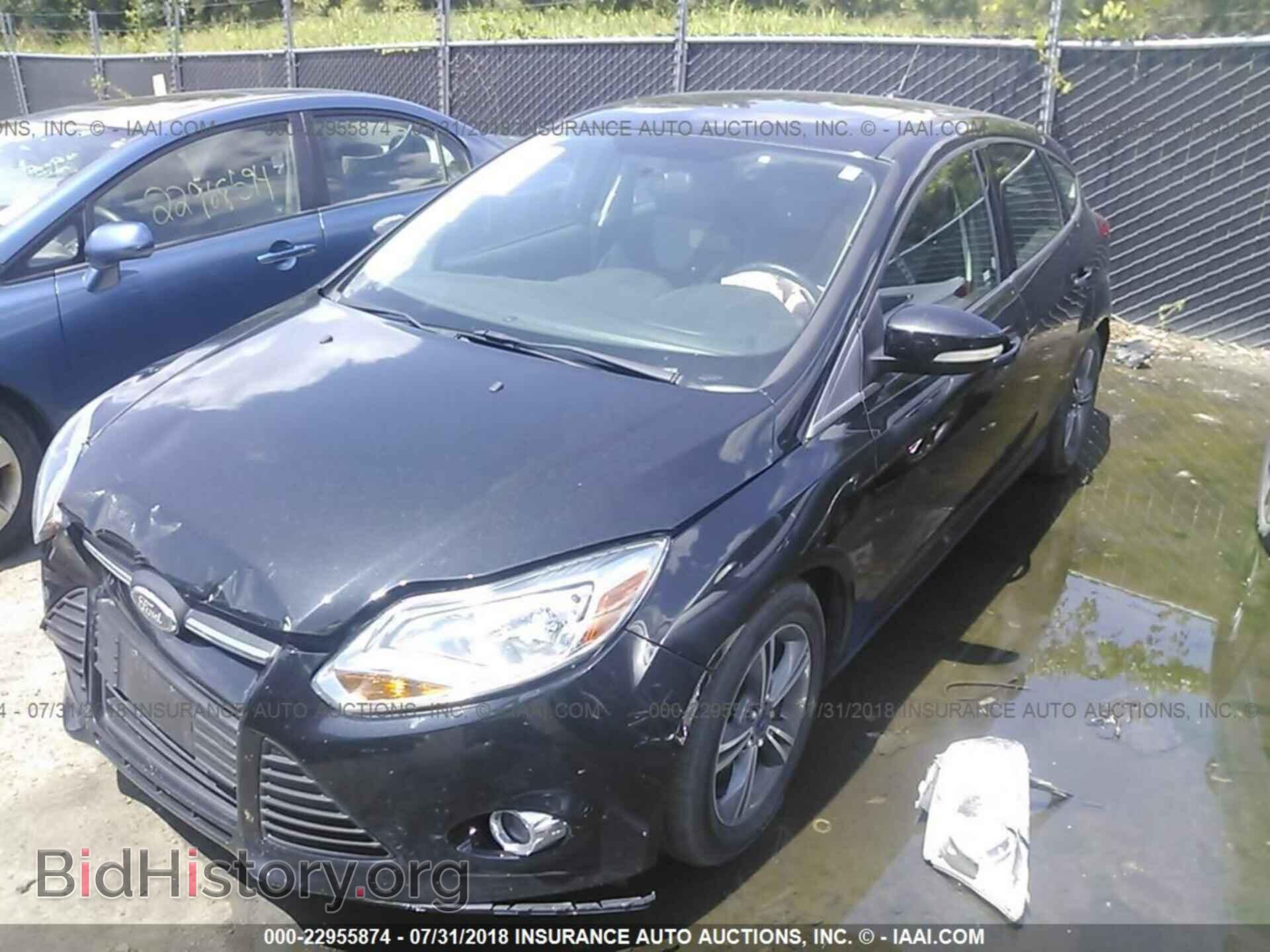 2014 Ford Focus - VIN: 1FADP3K22EL294767 - Фото 2