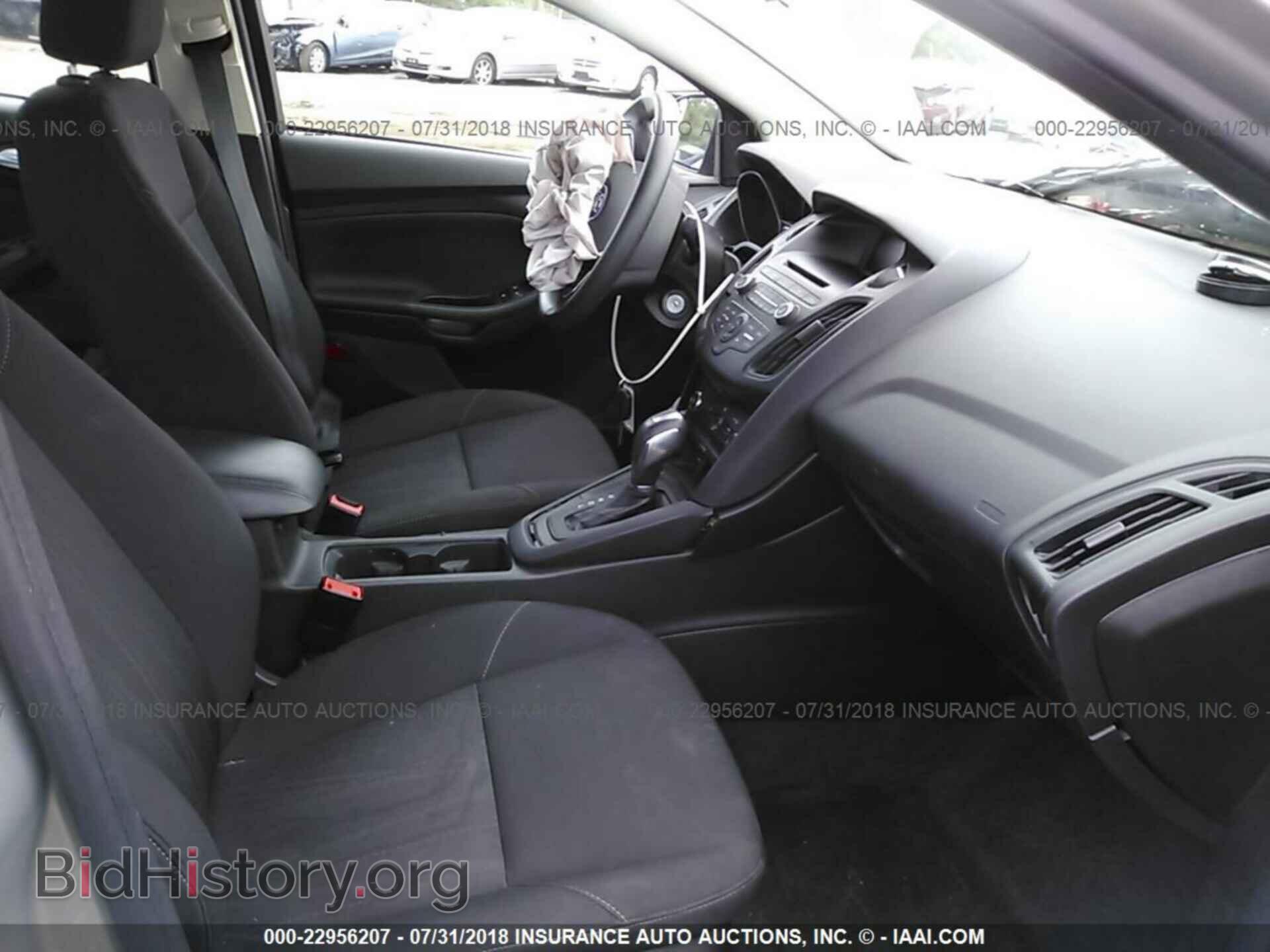 2016 Ford Focus - VIN: 1FADP3F29GL251413 - Фото 5