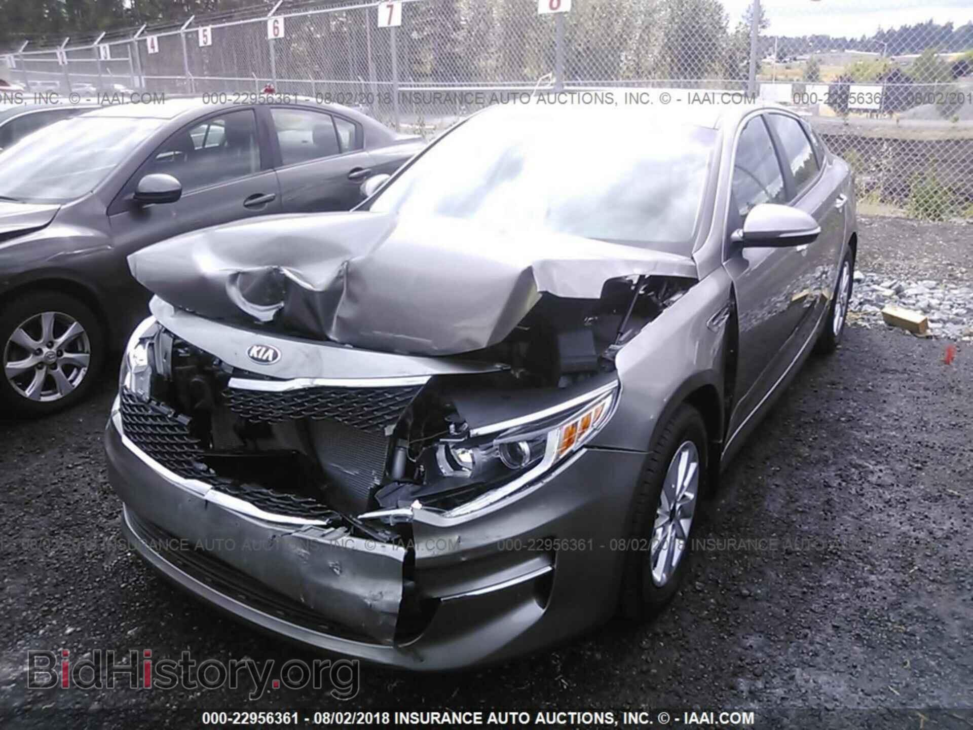 2017 Kia Optima - VIN: 5XXGT4L33HG145367 - Фото 2