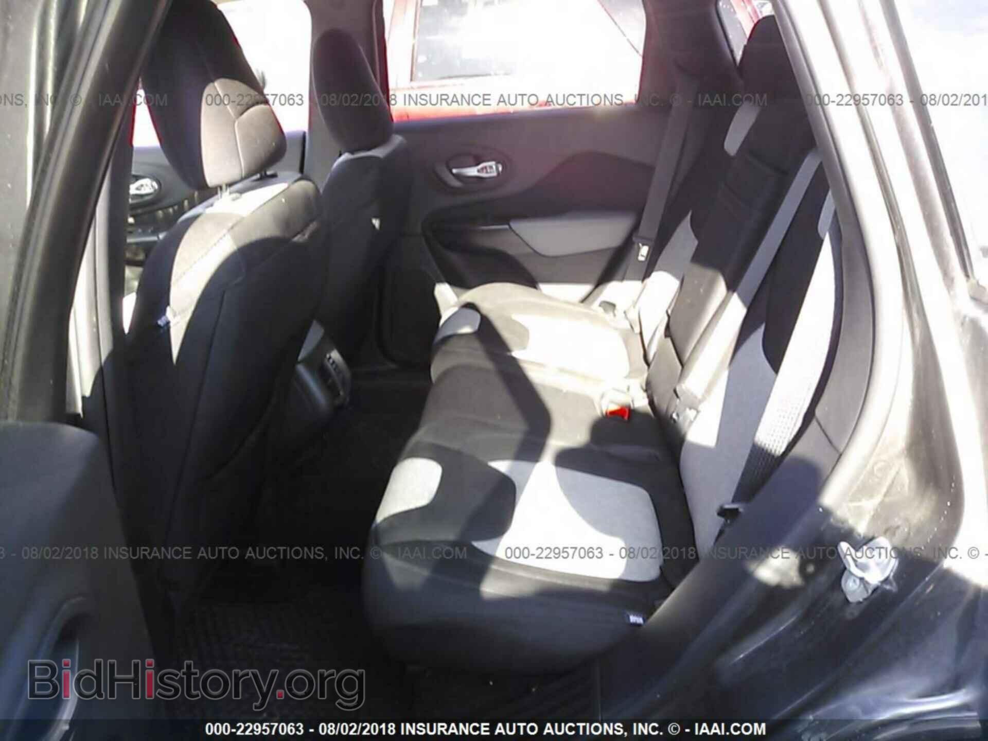 2014 Jeep Cherokee - VIN: 1C4PJMCS5EW177616 - Фото 8
