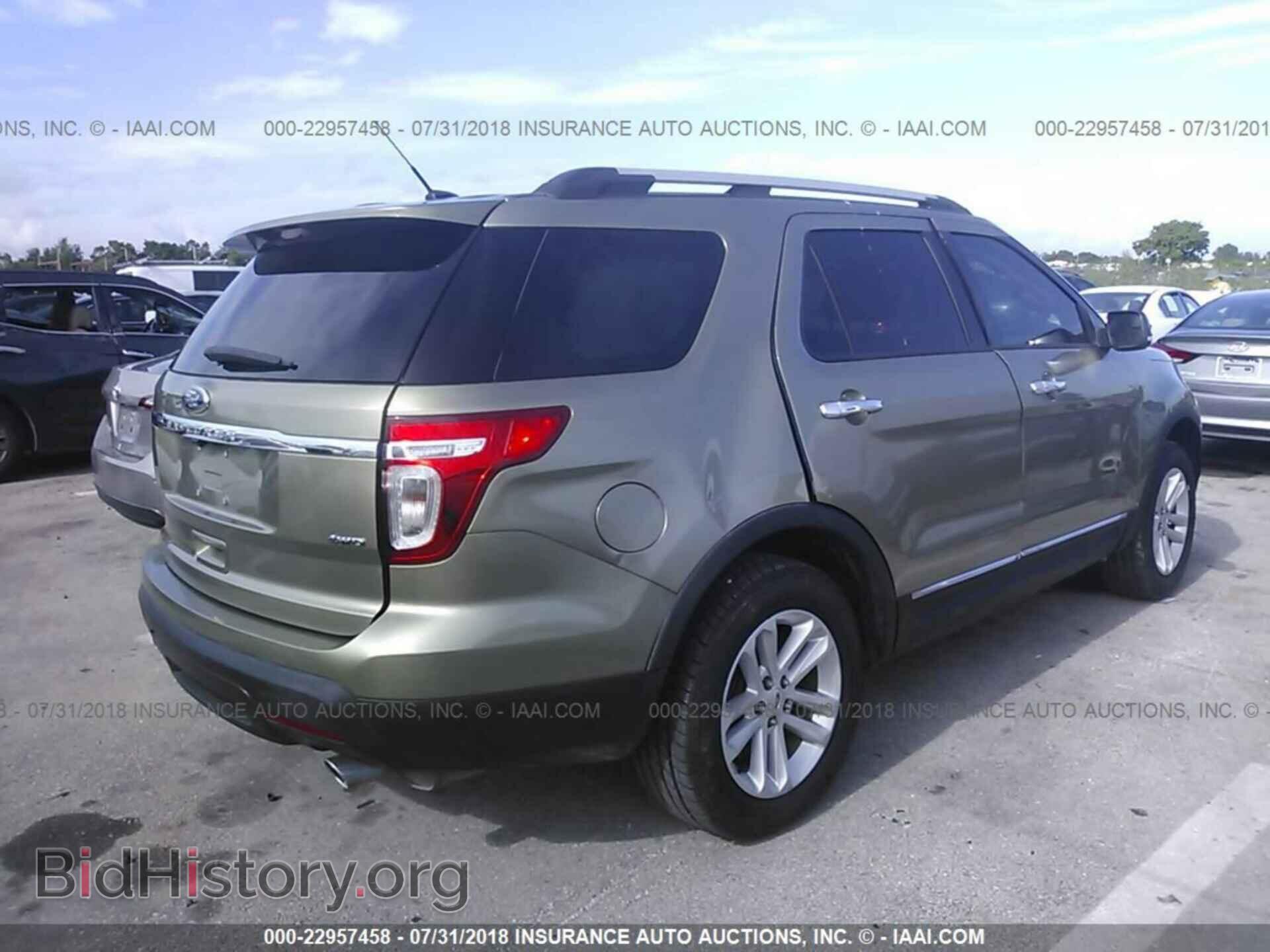 2013 Ford Explorer - VIN: 1FM5K8D8XDGC15568 - Photo 4