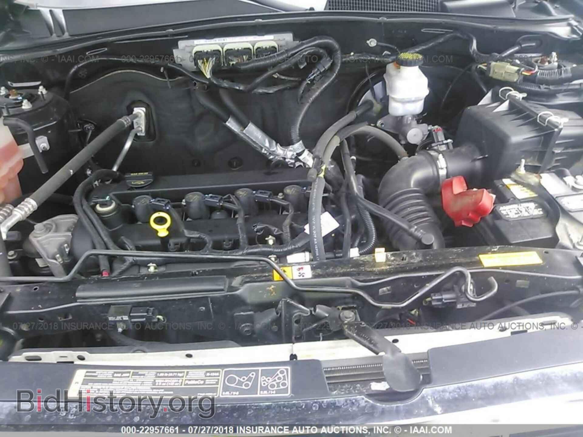 2011 Ford Escape - VIN: 1FMCU0C74BKC01882 - Фото 10