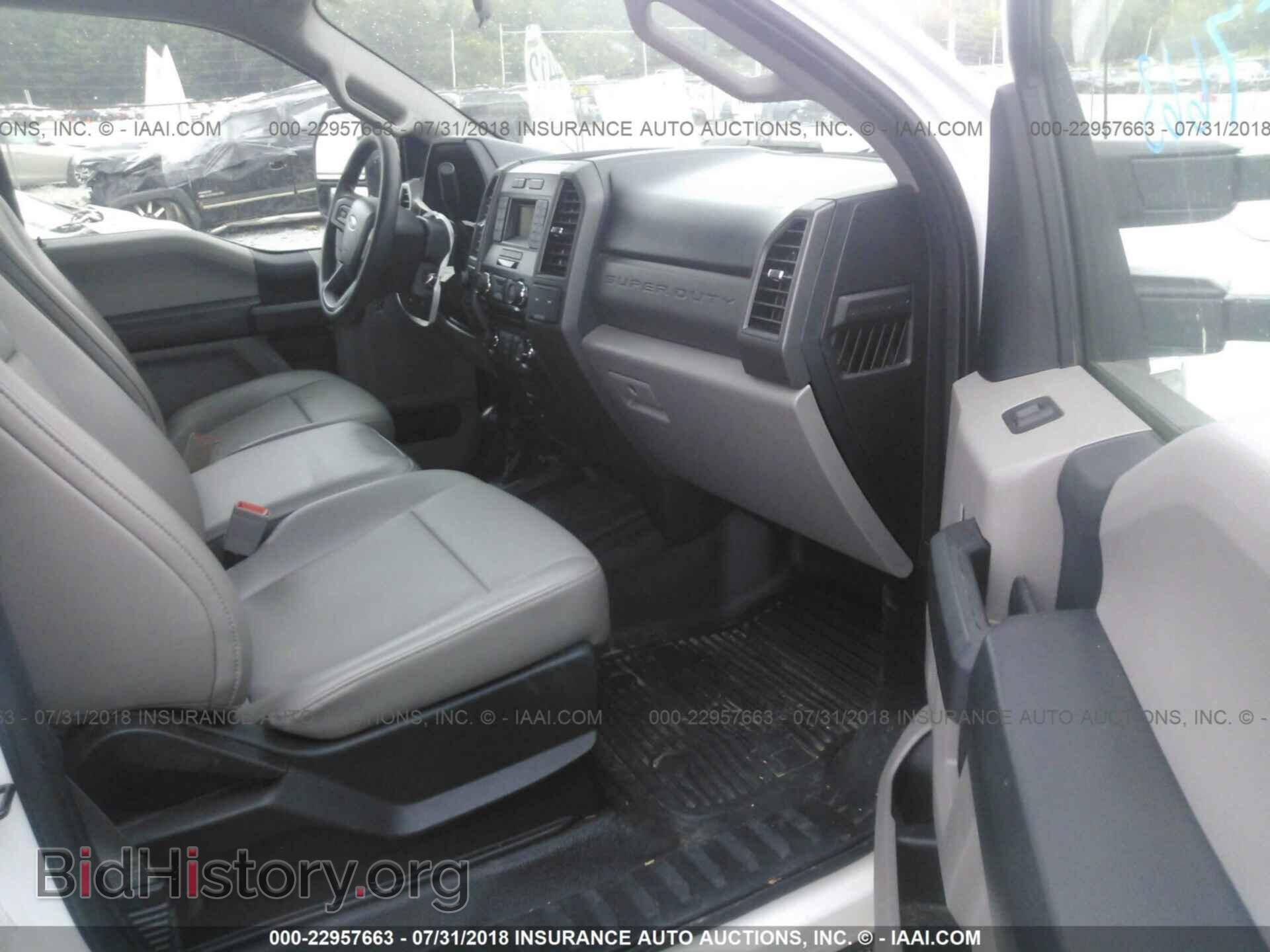 2017 Ford F350 - VIN: 1FT8W3BT3HEF42377 - Фото 5