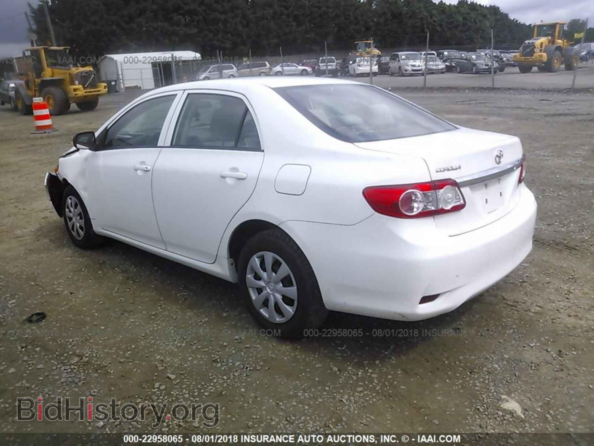 2011 Toyota Corolla - VIN: 2T1BU4EE4BC693947 - Фото 3