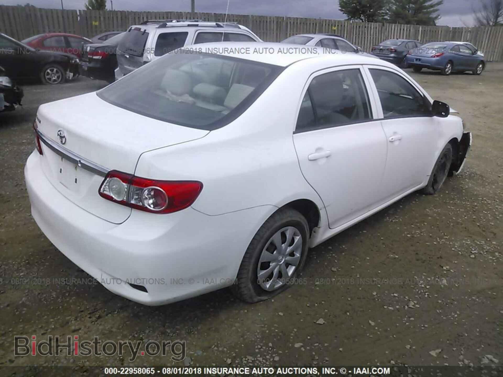 2011 Toyota Corolla - VIN: 2T1BU4EE4BC693947 - Фото 4