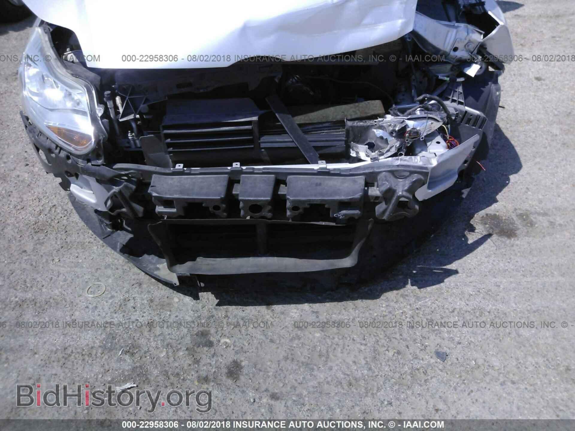 2014 Ford Focus - VIN: 1FADP3E27EL129972 - Photo 6