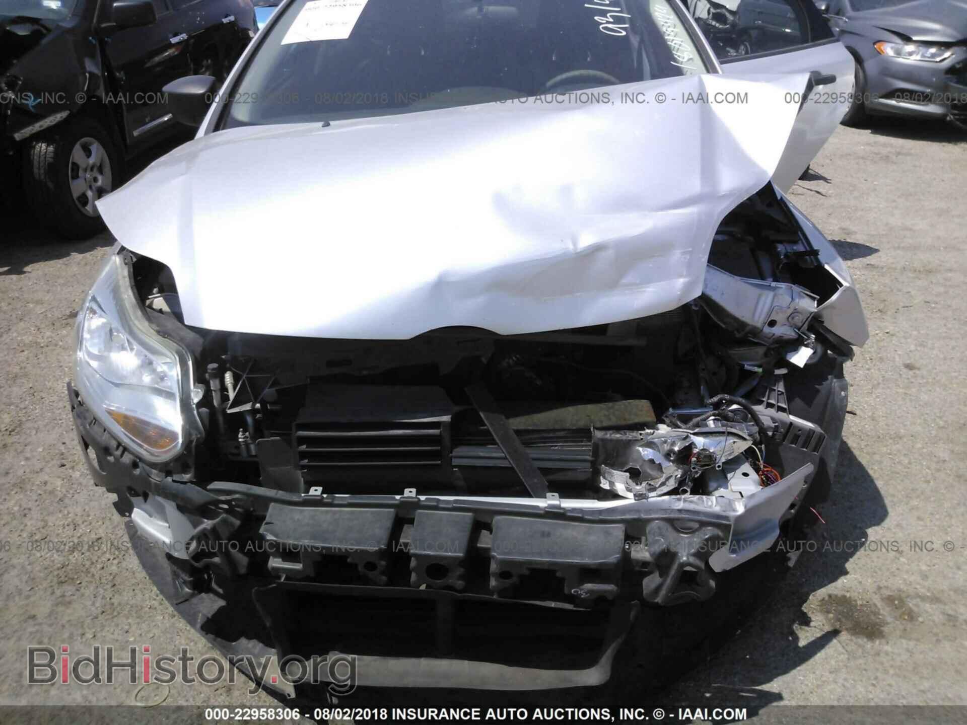 2014 Ford Focus - VIN: 1FADP3E27EL129972 - Photo 10