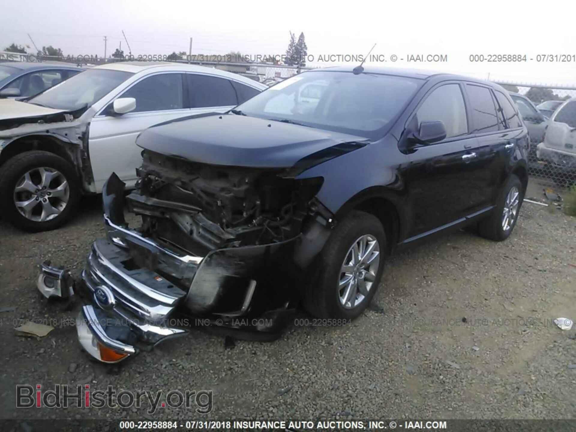 2011 Ford Edge - VIN: 2FMDK3JC9BBB21662 - Photo 2