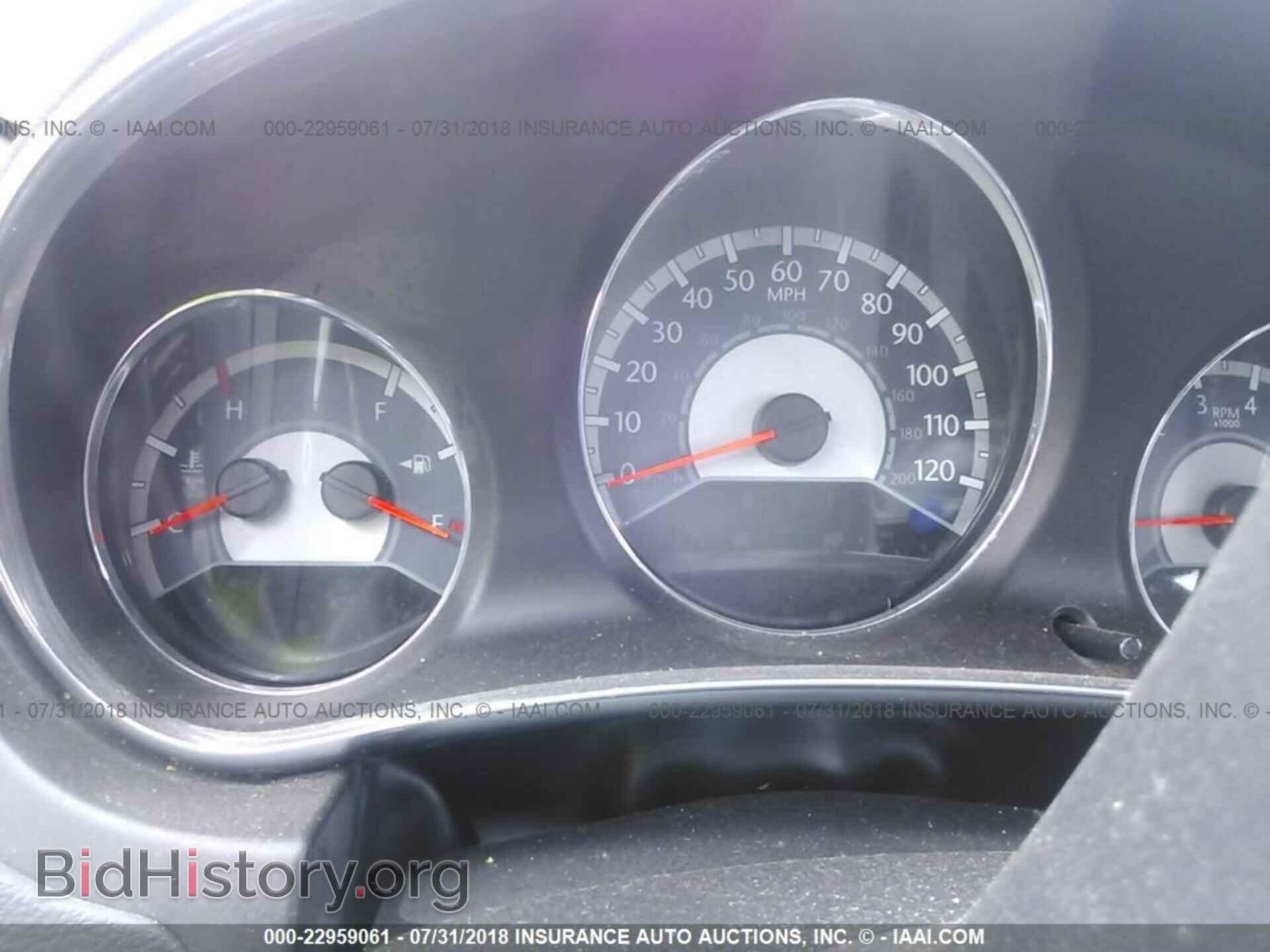 2013 Chrysler 200 - VIN: 1C3CCBCG0DN674817 - Photo 7