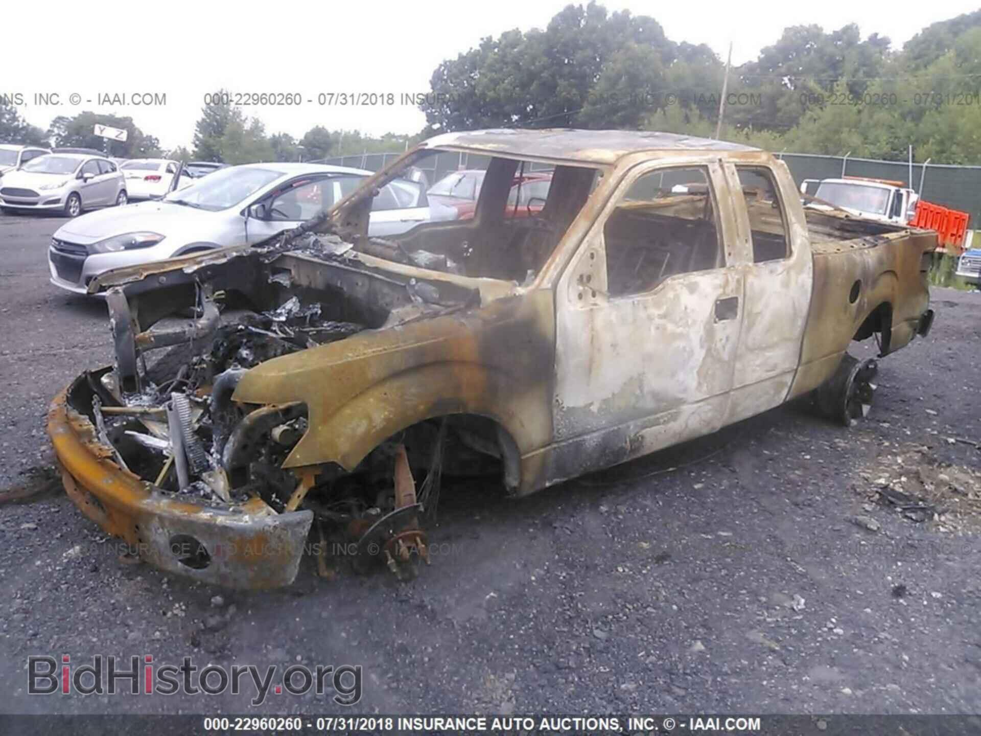 2012 Ford F150 - VIN: 1FTFX1EF5CFA75819 - Фото 2