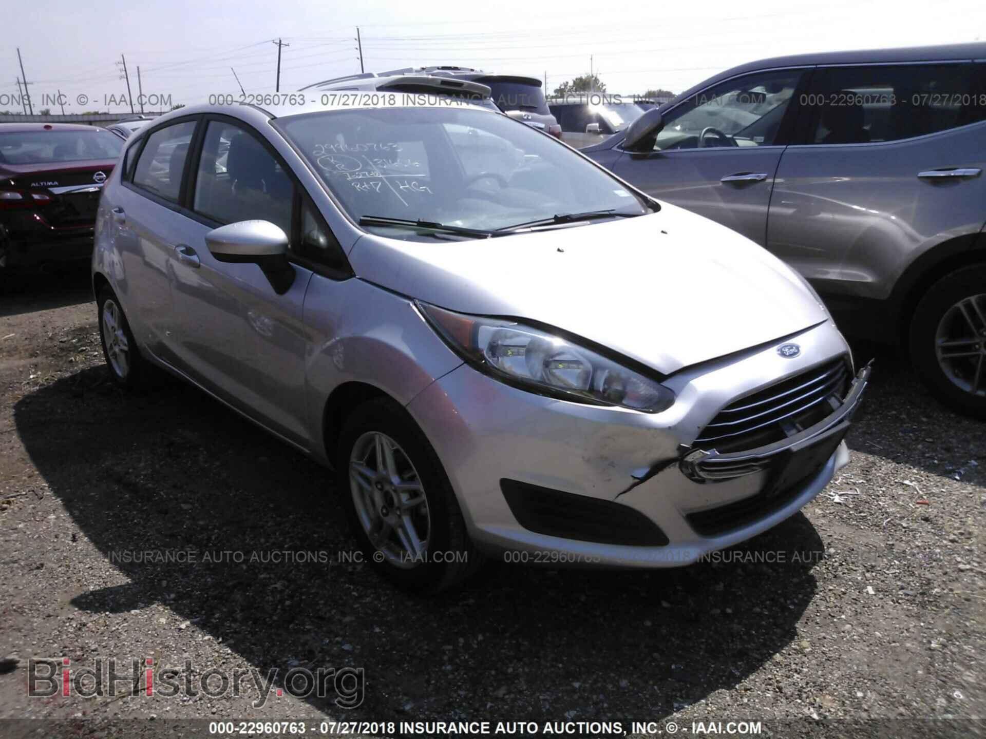 Photo 3FADP4EJ1HM135864 - Ford Fiesta 2017