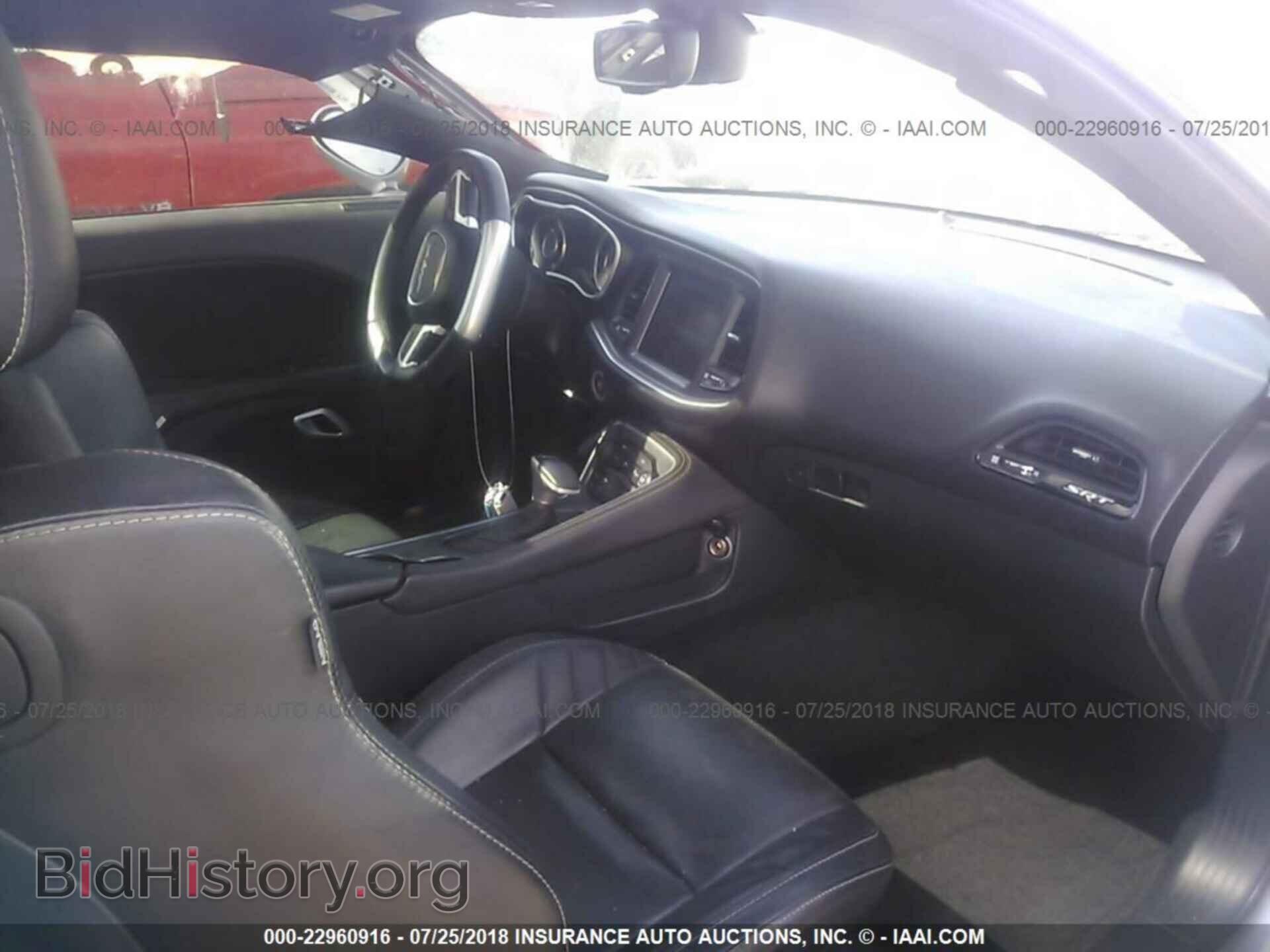 2016 Dodge Challenger - VIN: 2C3CDZDJ9GH125629 - Photo 5