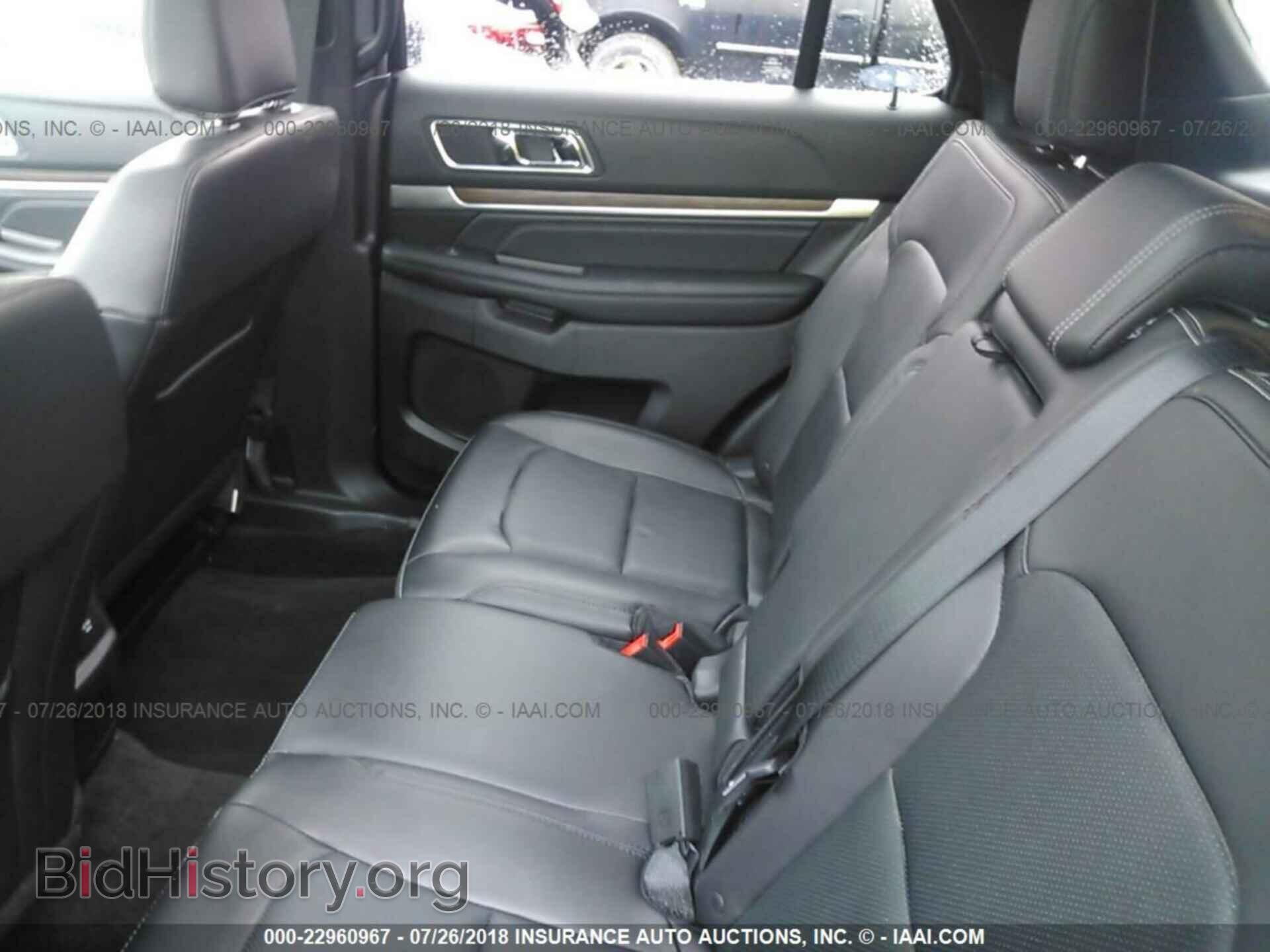 2018 Ford Explorer - VIN: 1FM5K8F84JGB33361 - Фото 8