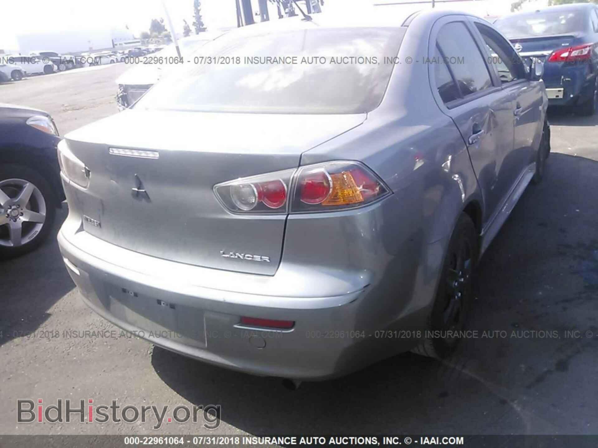 2014 Mitsubishi Lancer - VIN: JA32U2FU4EU010435 - Фото 4
