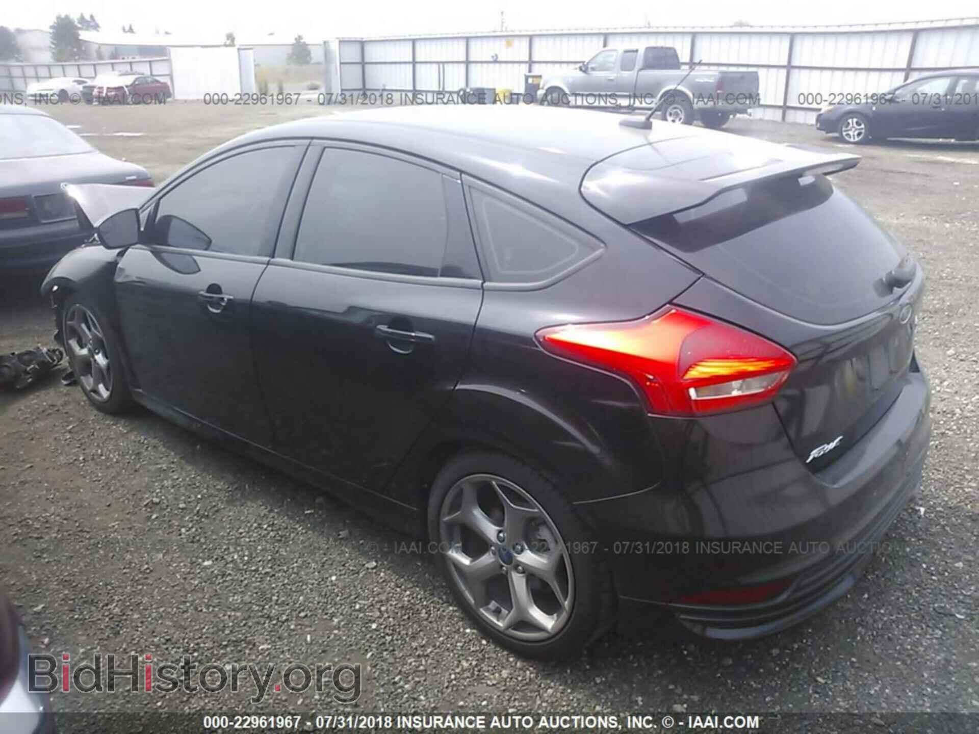 2016 Ford Focus - VIN: 1FADP3L91GL363785 - Фото 3