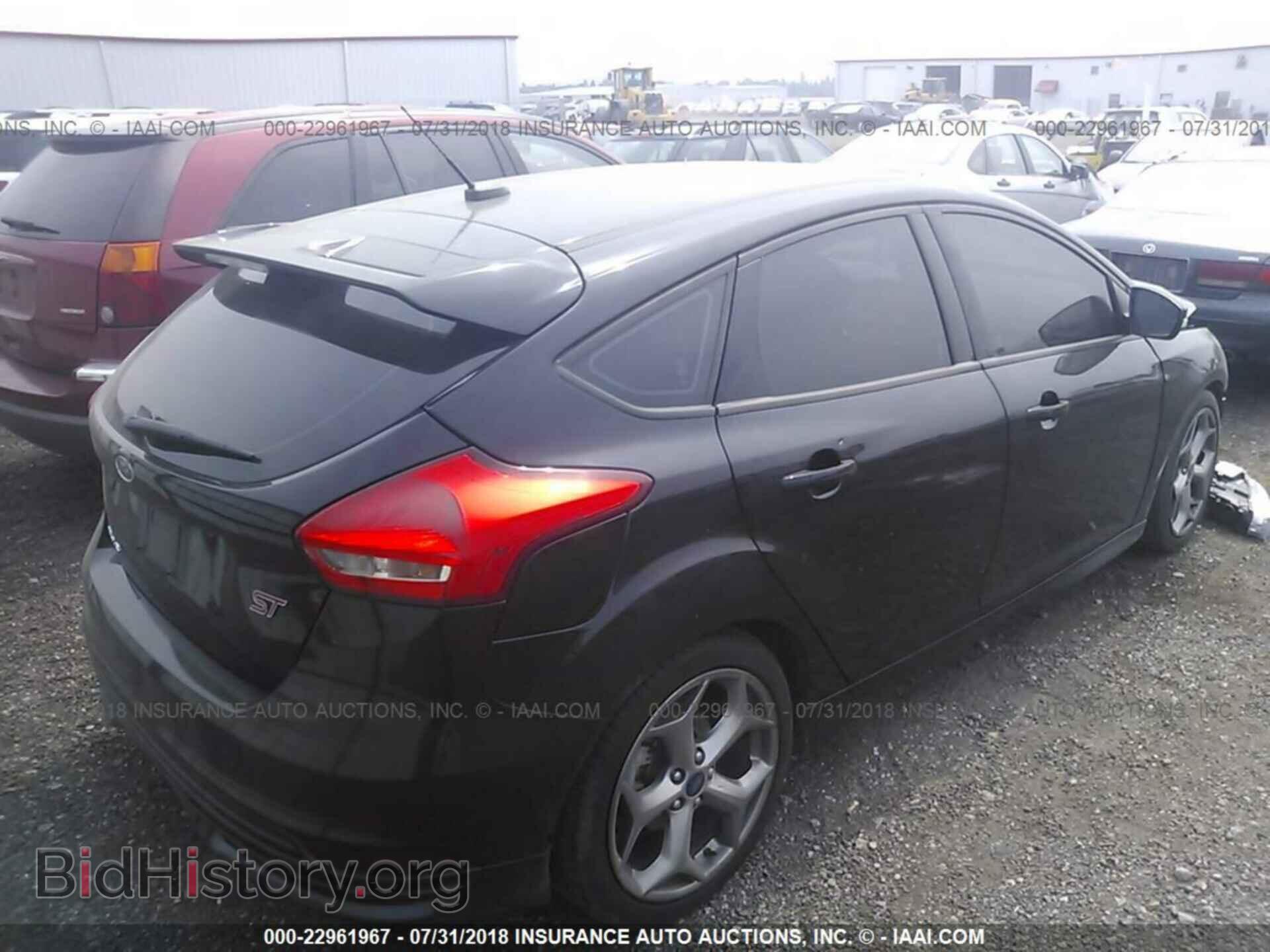 2016 Ford Focus - VIN: 1FADP3L91GL363785 - Фото 4