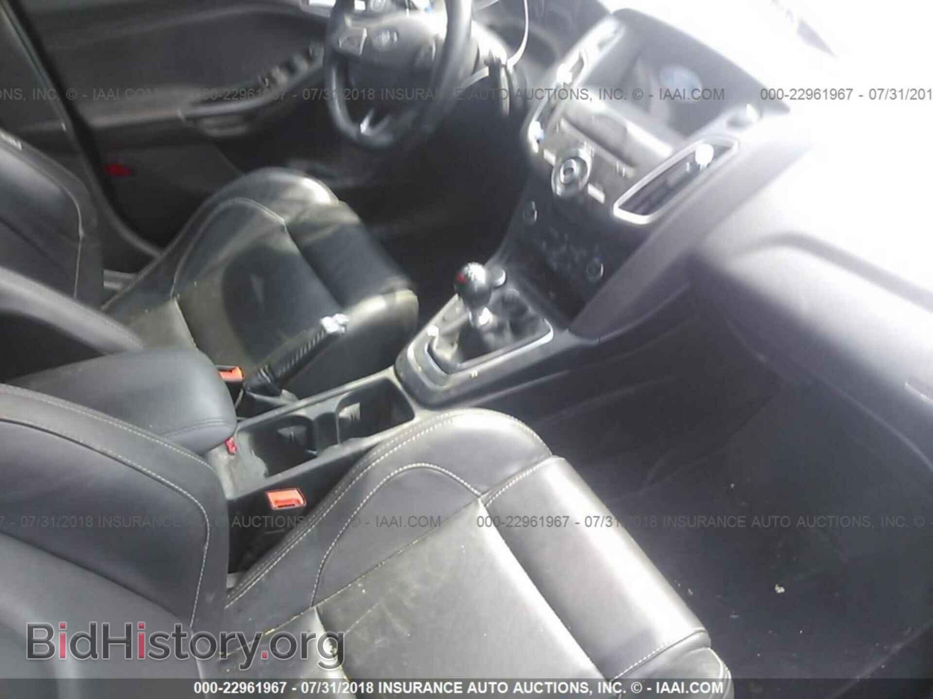 2016 Ford Focus - VIN: 1FADP3L91GL363785 - Фото 5