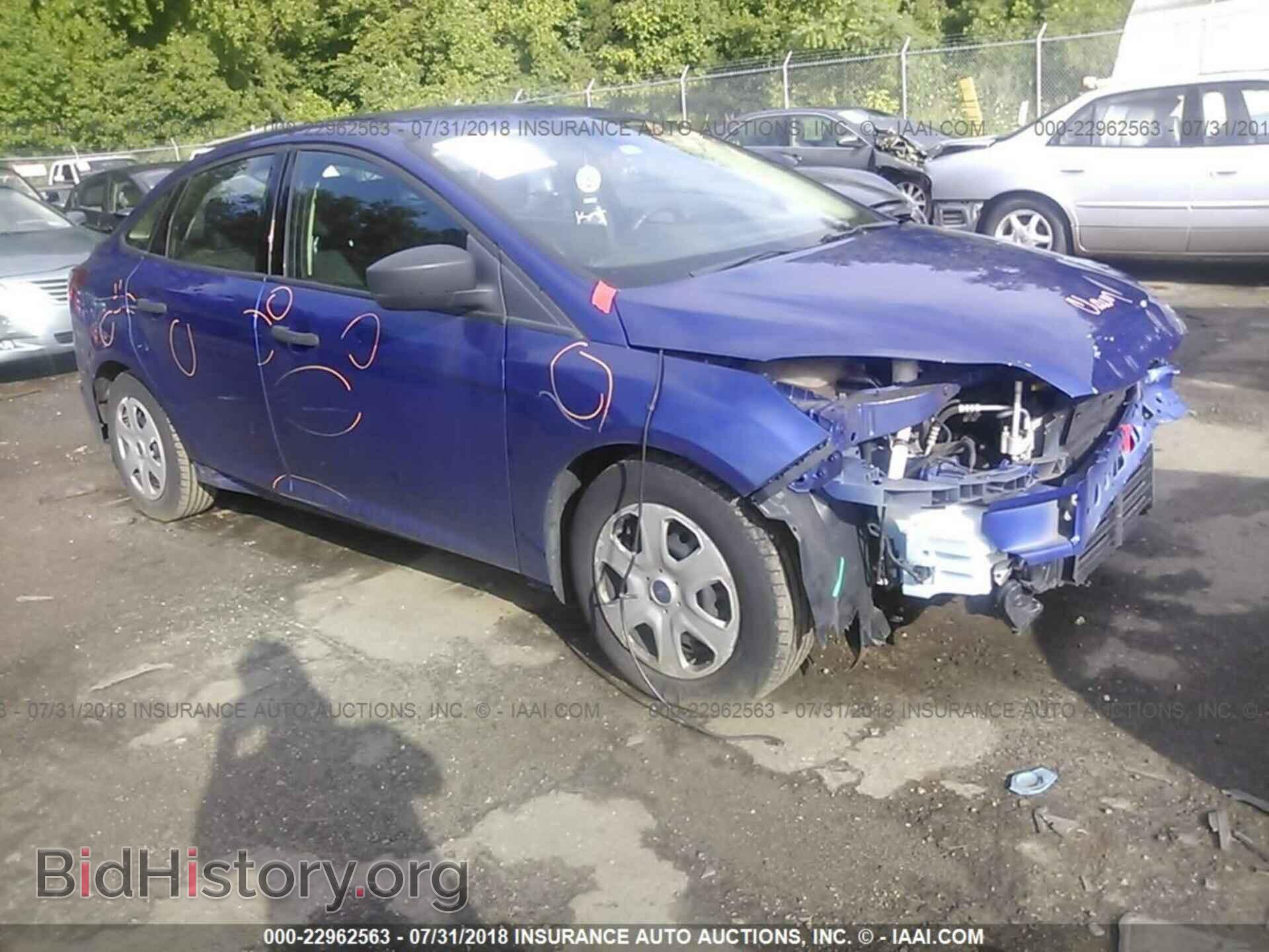 Photo 1FAHP3E28CL285582 - Ford Focus 2012