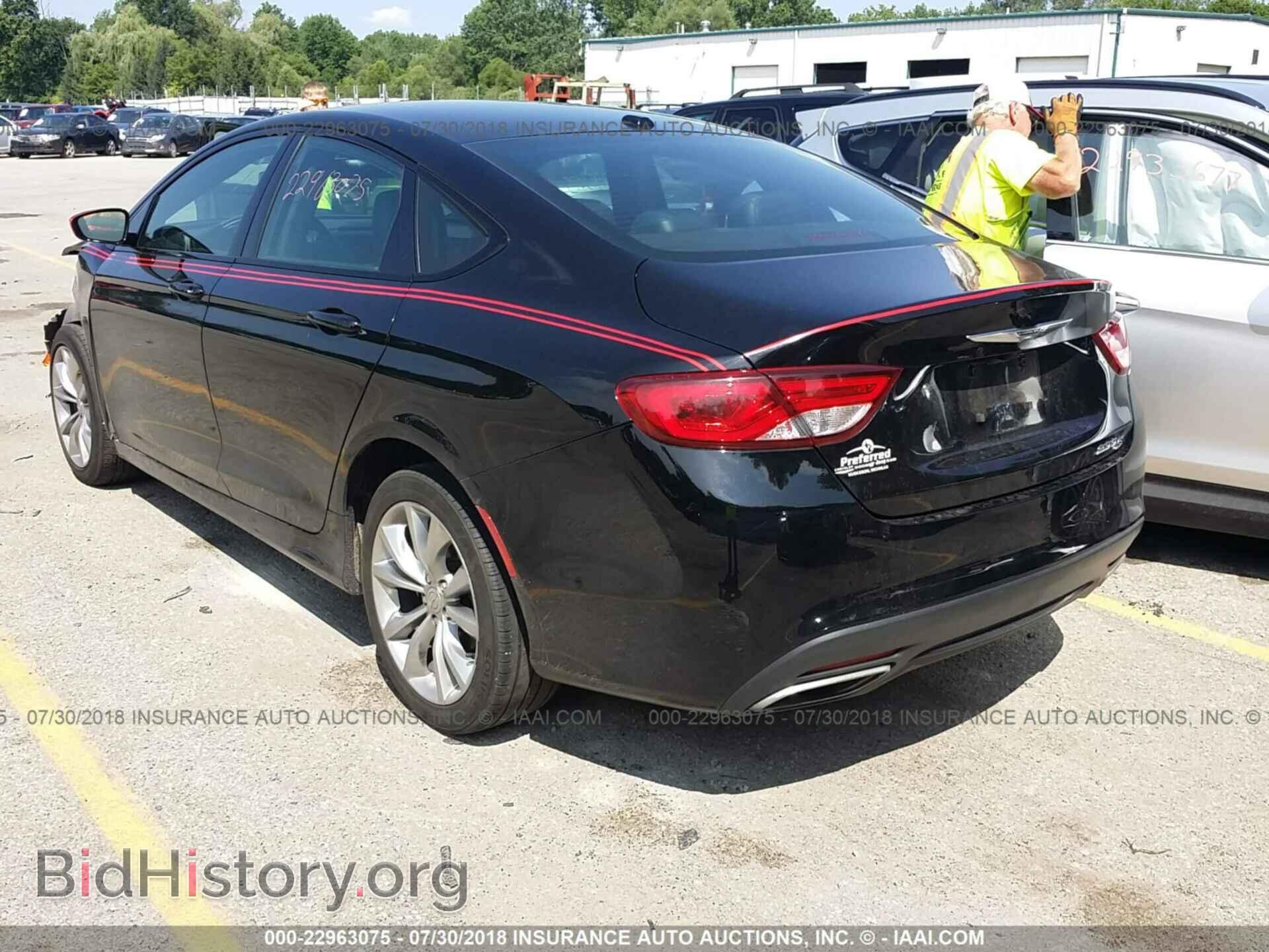 2015 Chrysler 200 - VIN: 1C3CCCBB3FN676236 - Фото 3