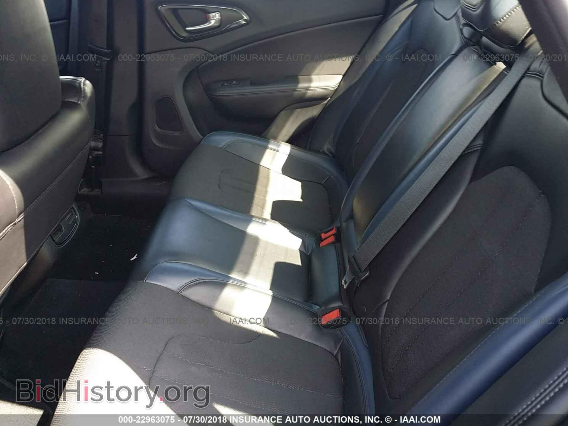 2015 Chrysler 200 - VIN: 1C3CCCBB3FN676236 - Фото 8