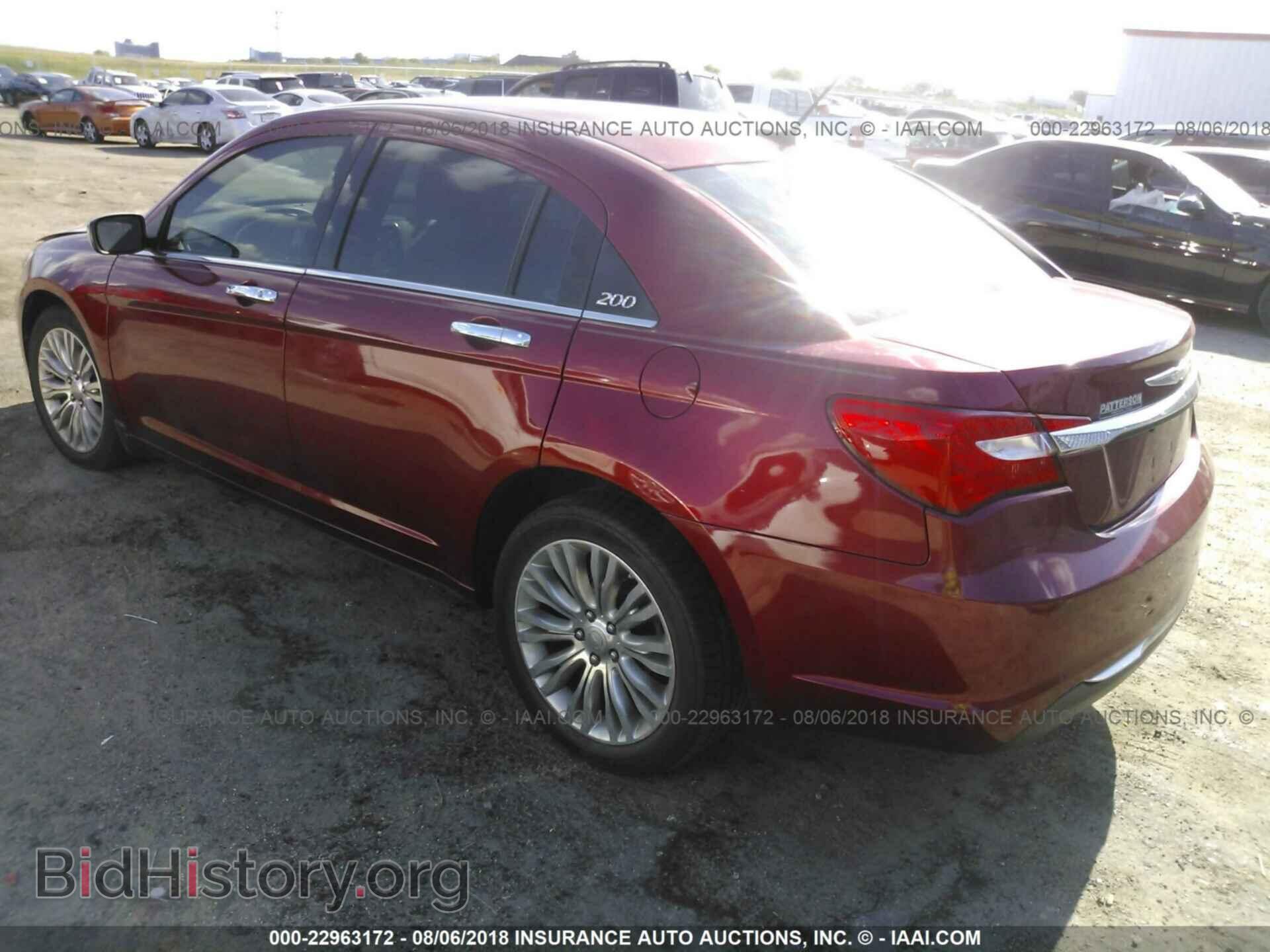 2011 Chrysler 200 - VIN: 1C3BC2FB4BN602141 - Фото 3