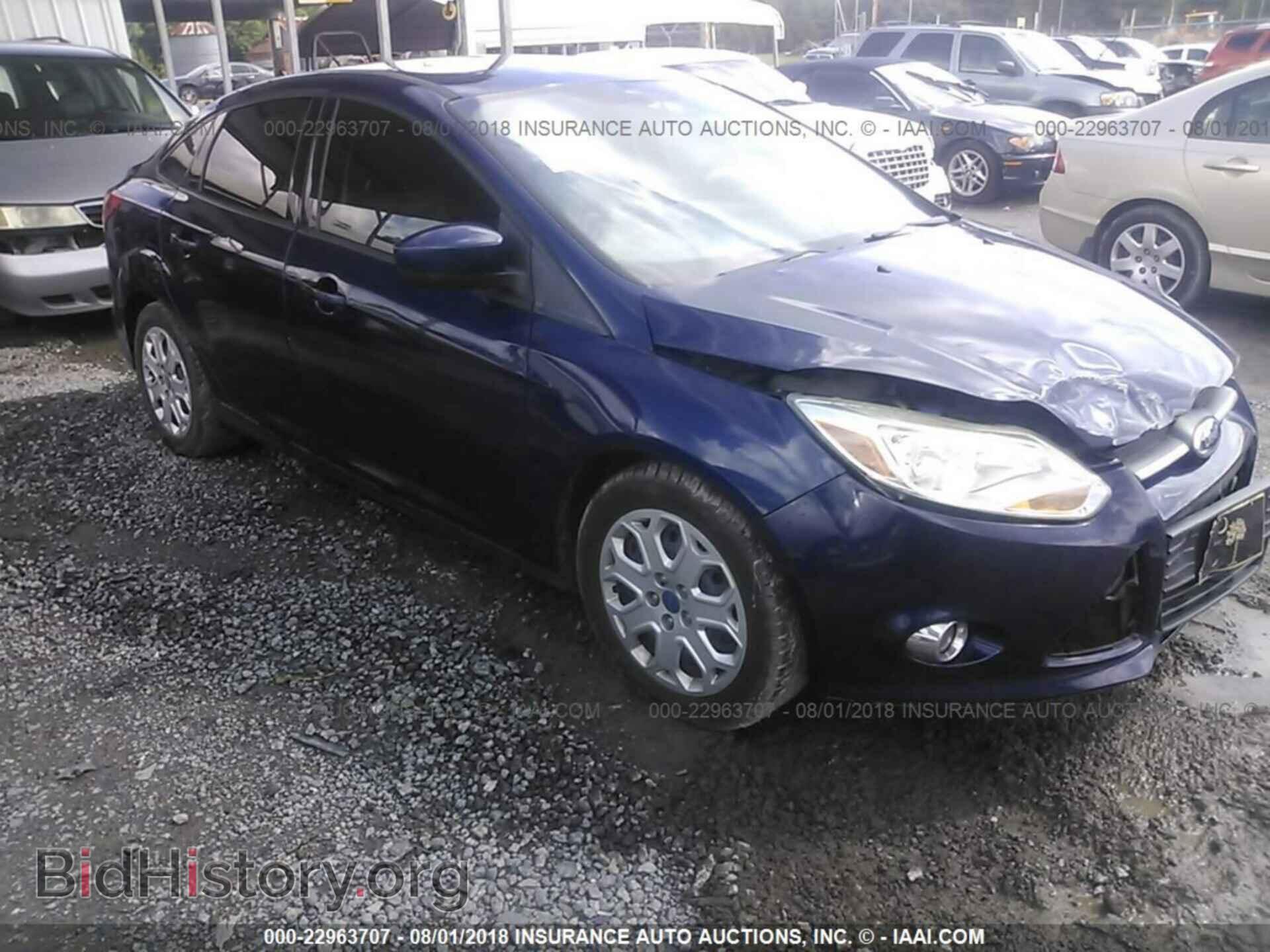 Photo 1FAHP3F24CL163638 - Ford Focus 2012