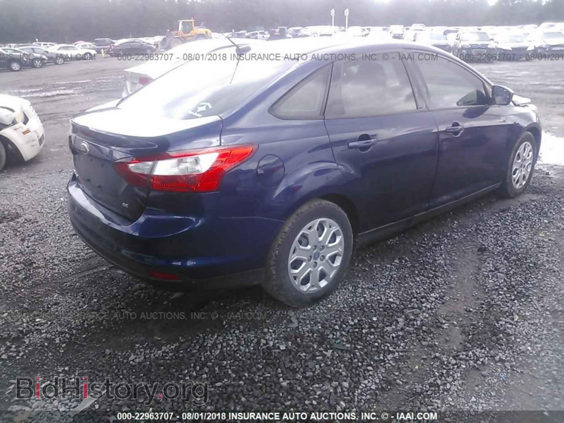2012 Ford Focus - VIN: 1FAHP3F24CL163638 - Фото 4
