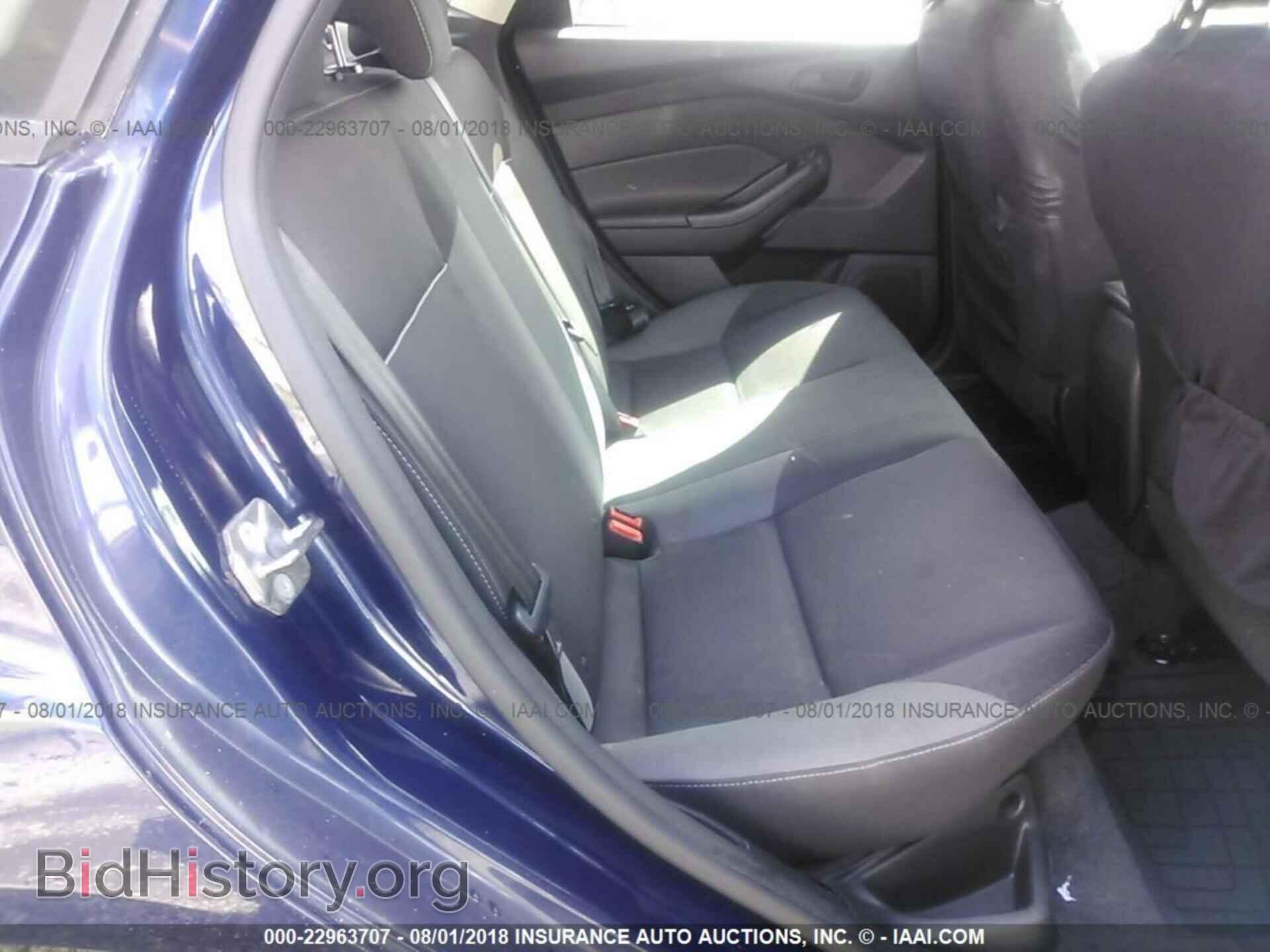 2012 Ford Focus - VIN: 1FAHP3F24CL163638 - Фото 8