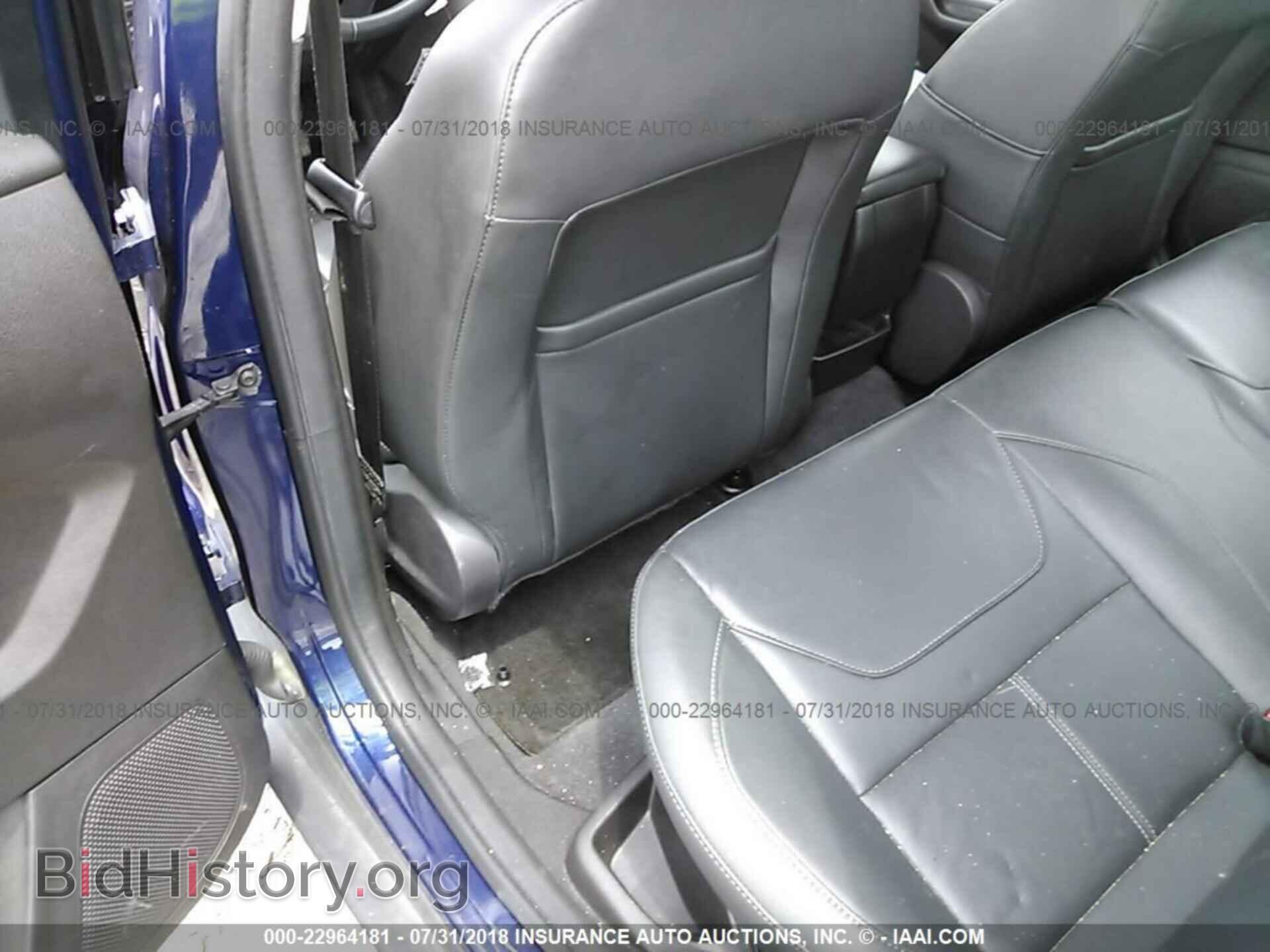 2016 Ford Focus - VIN: 1FADP3F24GL307628 - Photo 8