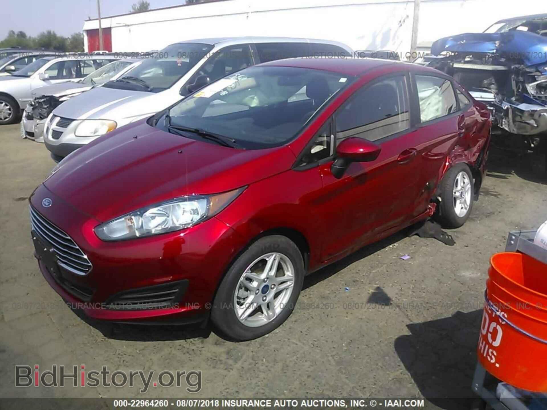 2017 Ford Fiesta - VIN: 3FADP4BJ2HM130631 - Фото 2