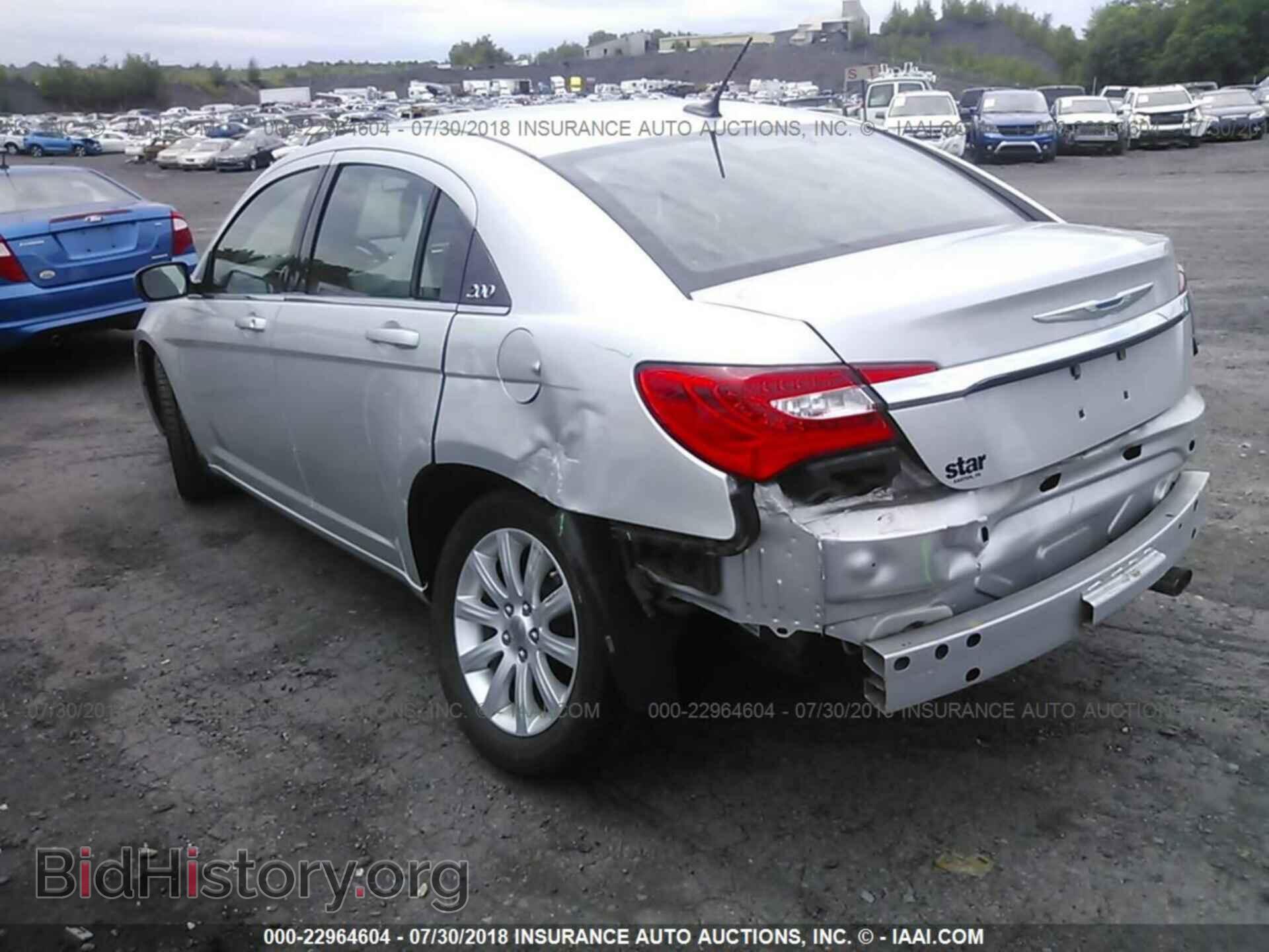 2012 Chrysler 200 - VIN: 1C3CCBBB8CN142896 - Фото 3