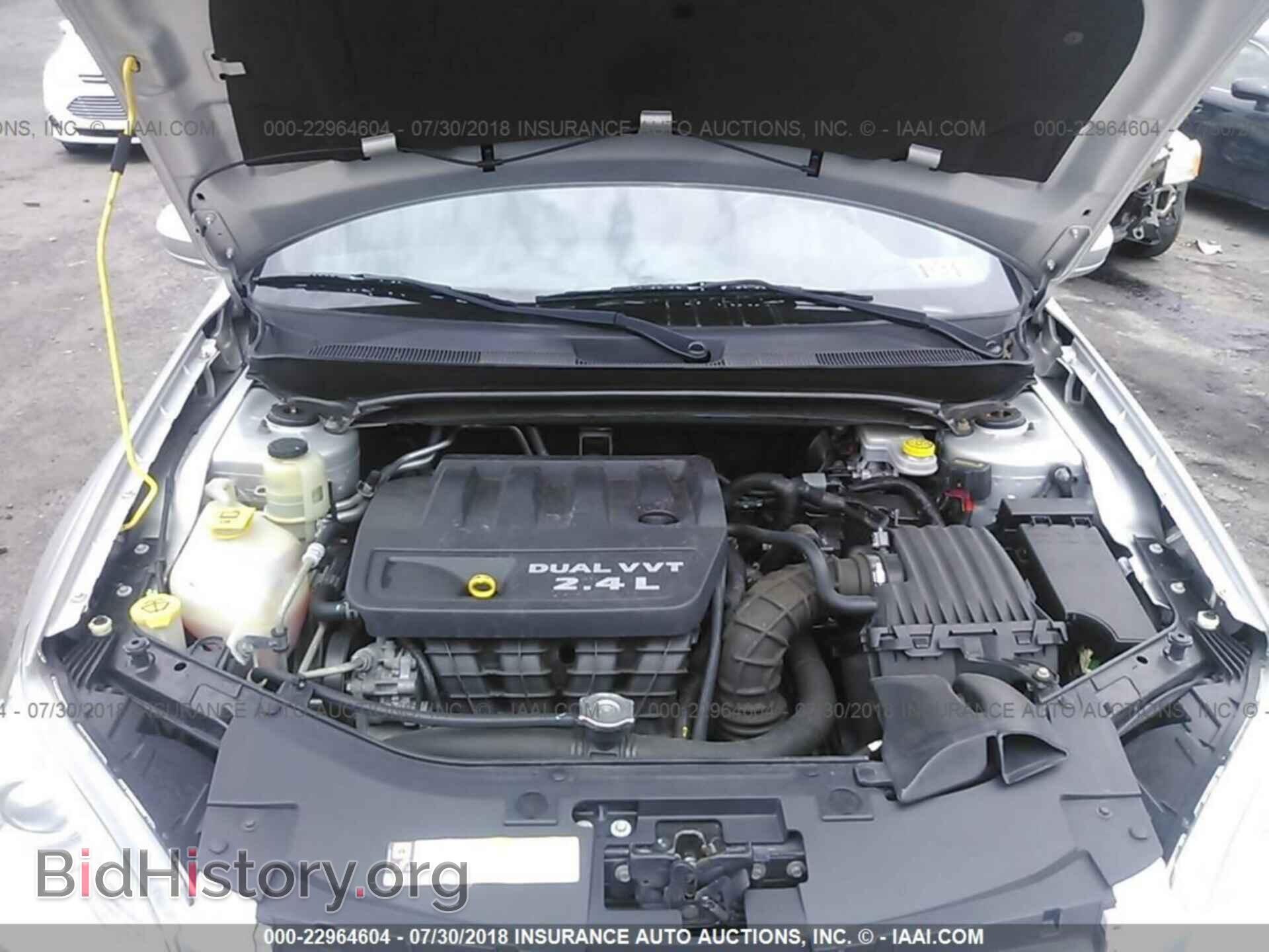 2012 Chrysler 200 - VIN: 1C3CCBBB8CN142896 - Фото 10