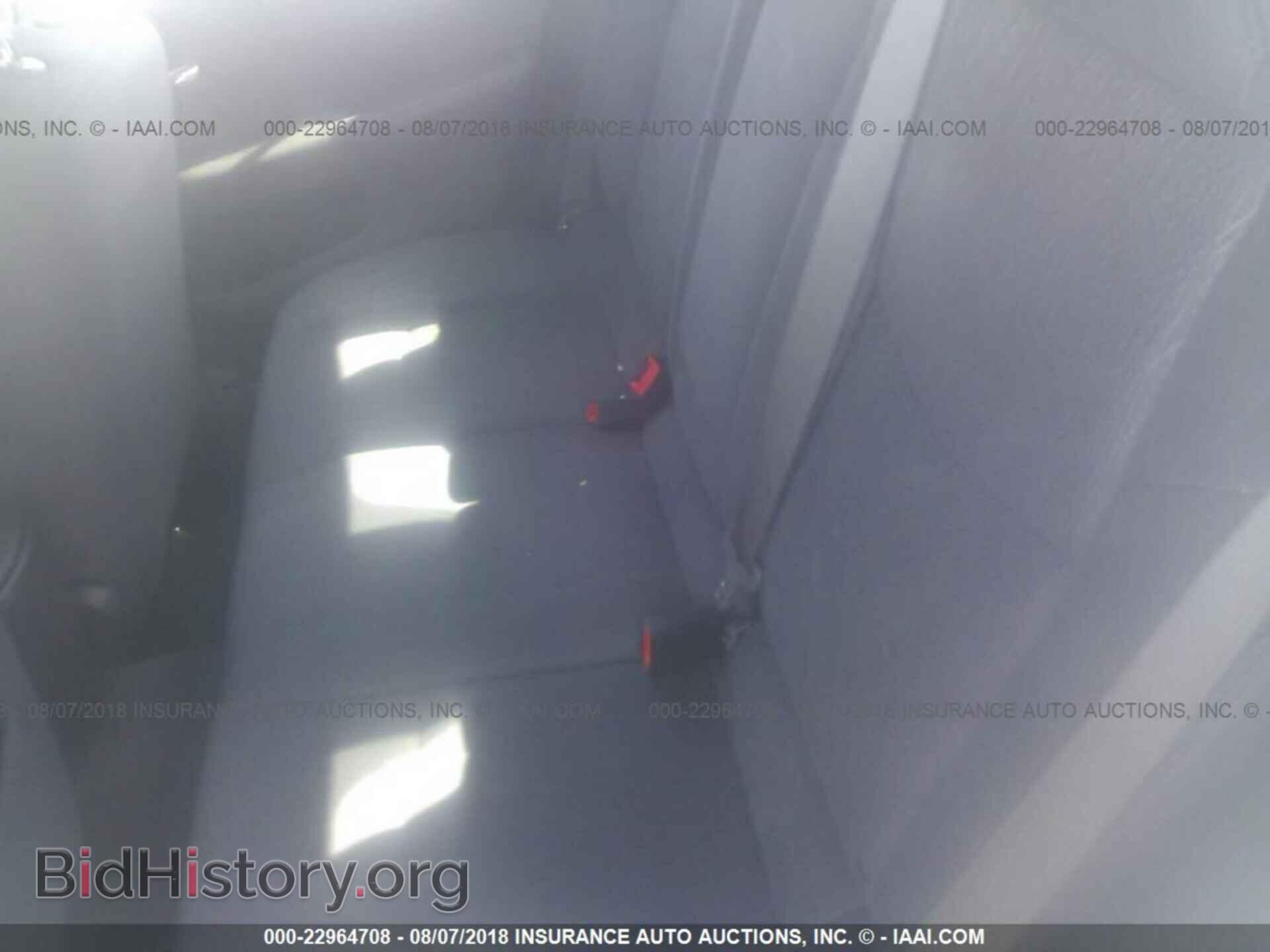 2012 Chrysler 200 - VIN: 1C3CCBBG7CN306229 - Photo 8